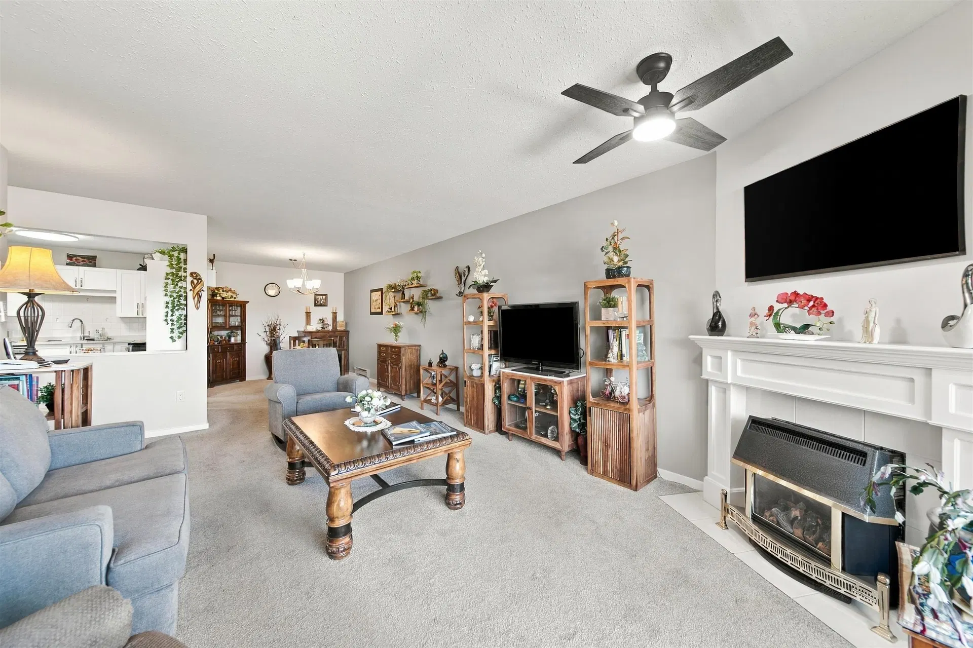 Photo 4 of 24 at #308 – 5363 206 Street