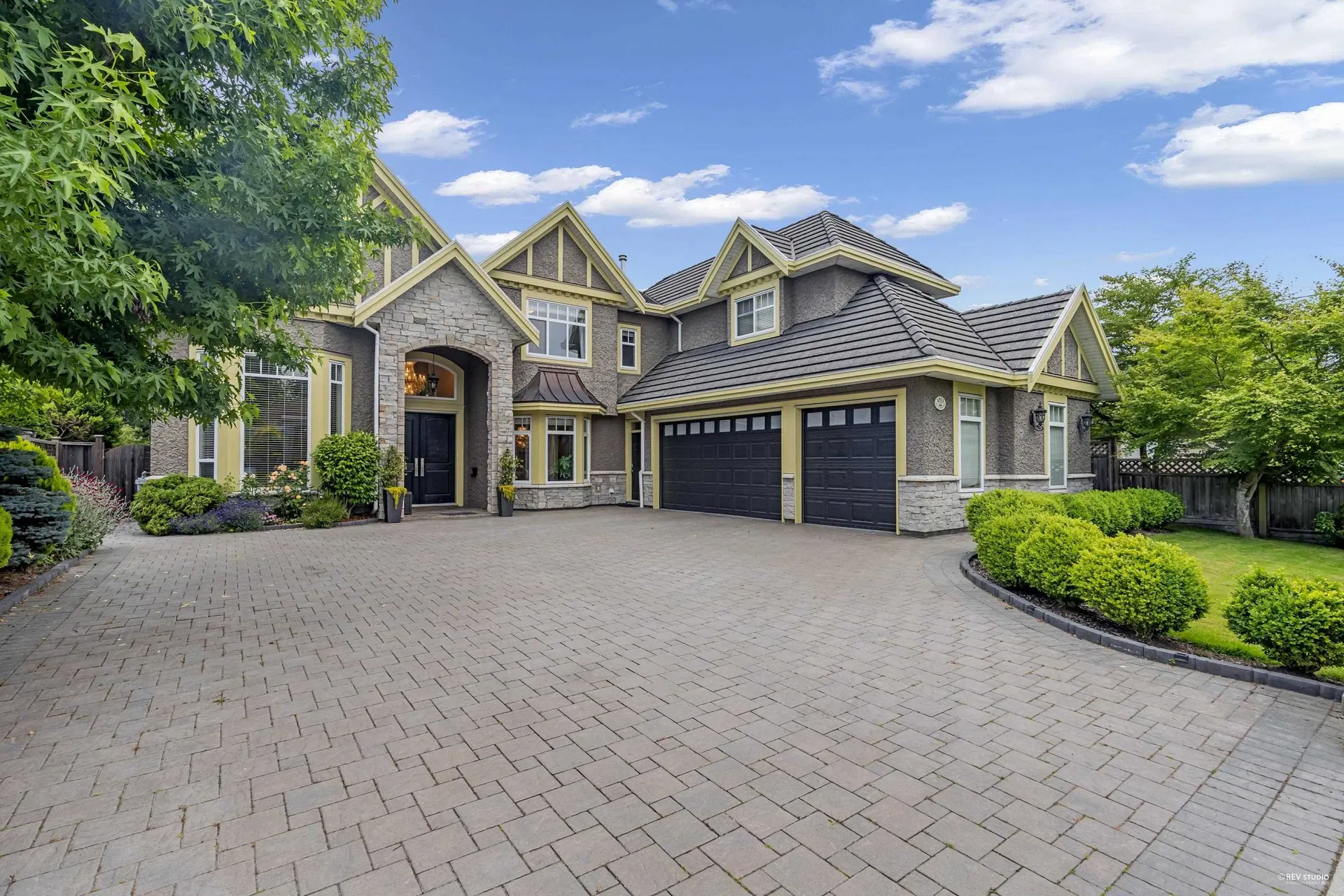 4931 Pendlebury Road