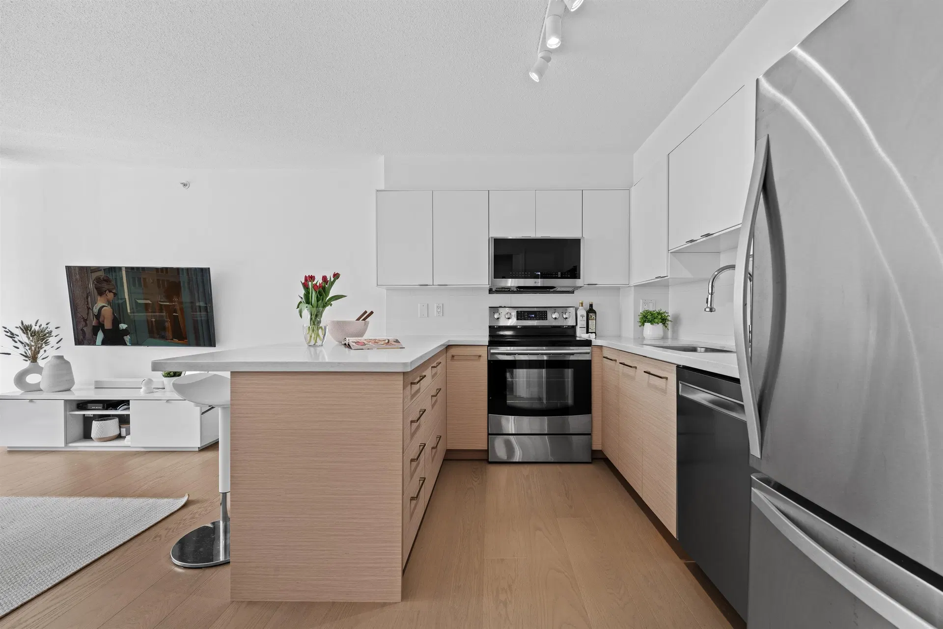 Photo 3 of 37 at #204 – 1633 W 8th Avenue