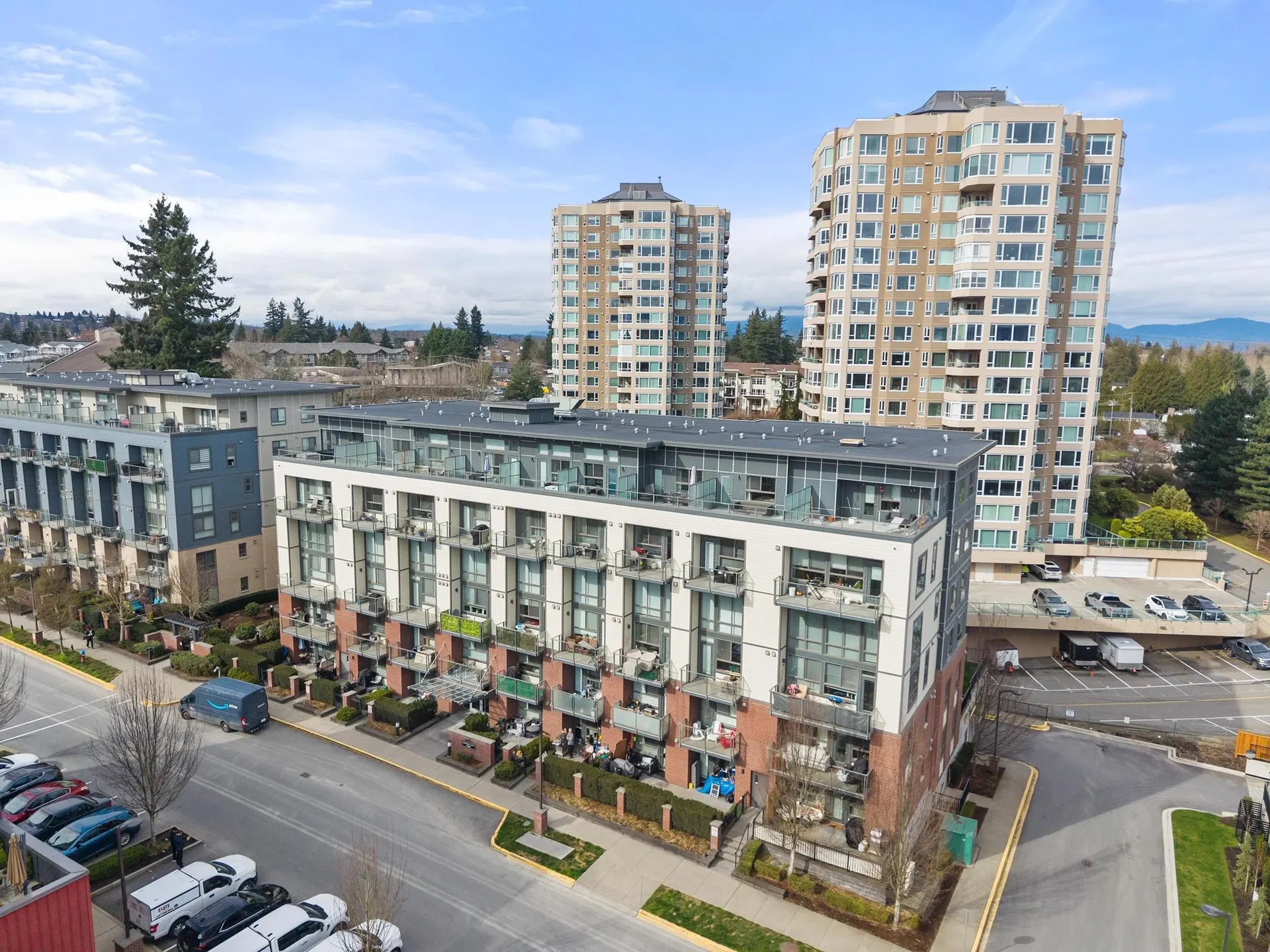#314 – 3080 Gladwin Road