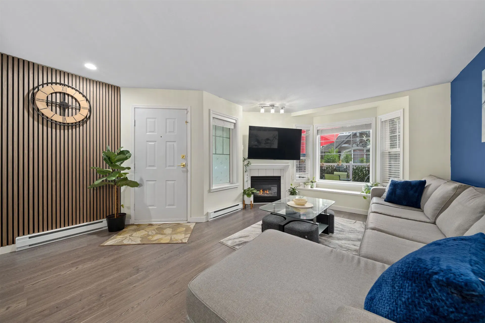 Photo 5 of 27 at #42 – 23085 118 Avenue