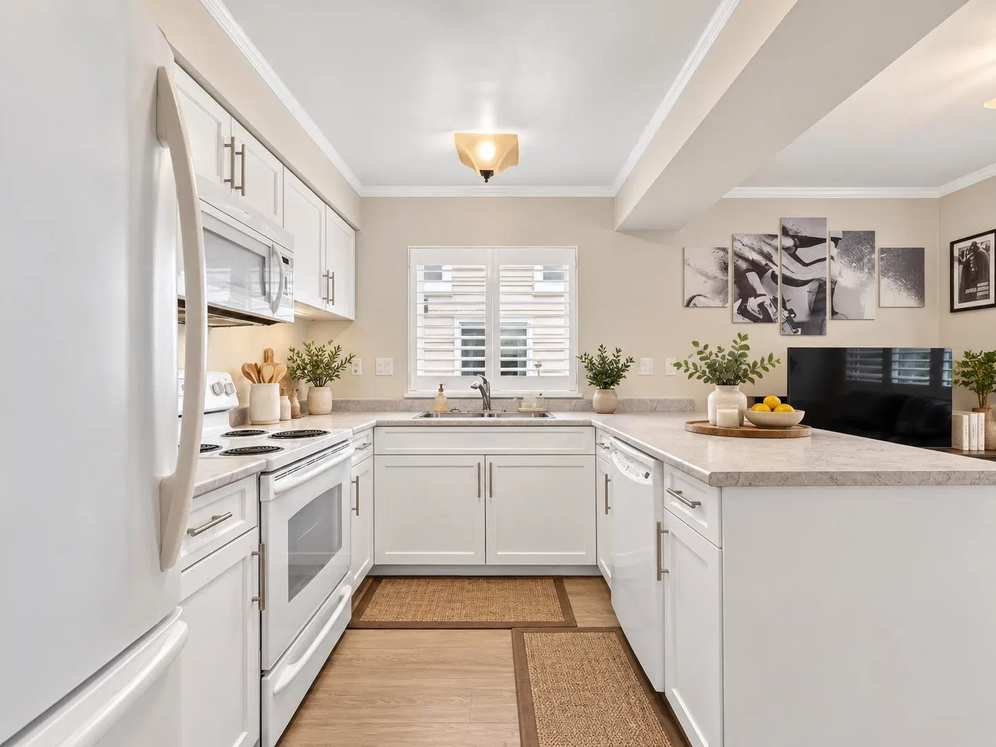 Photo 2 of 23 at #8 – 14834 100 Avenue