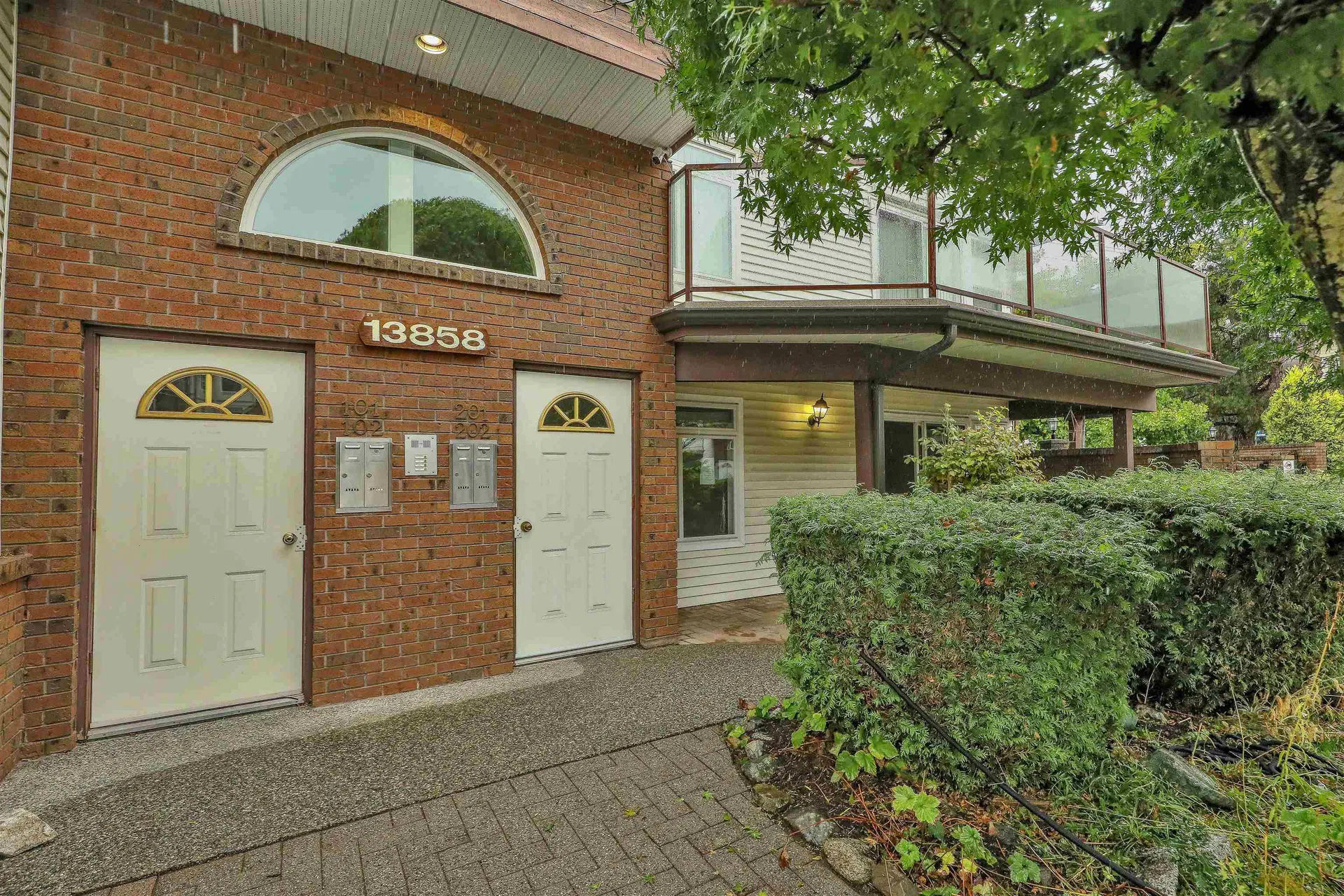 Photo 1 of 38 at #101 – 13858 102 Avenue