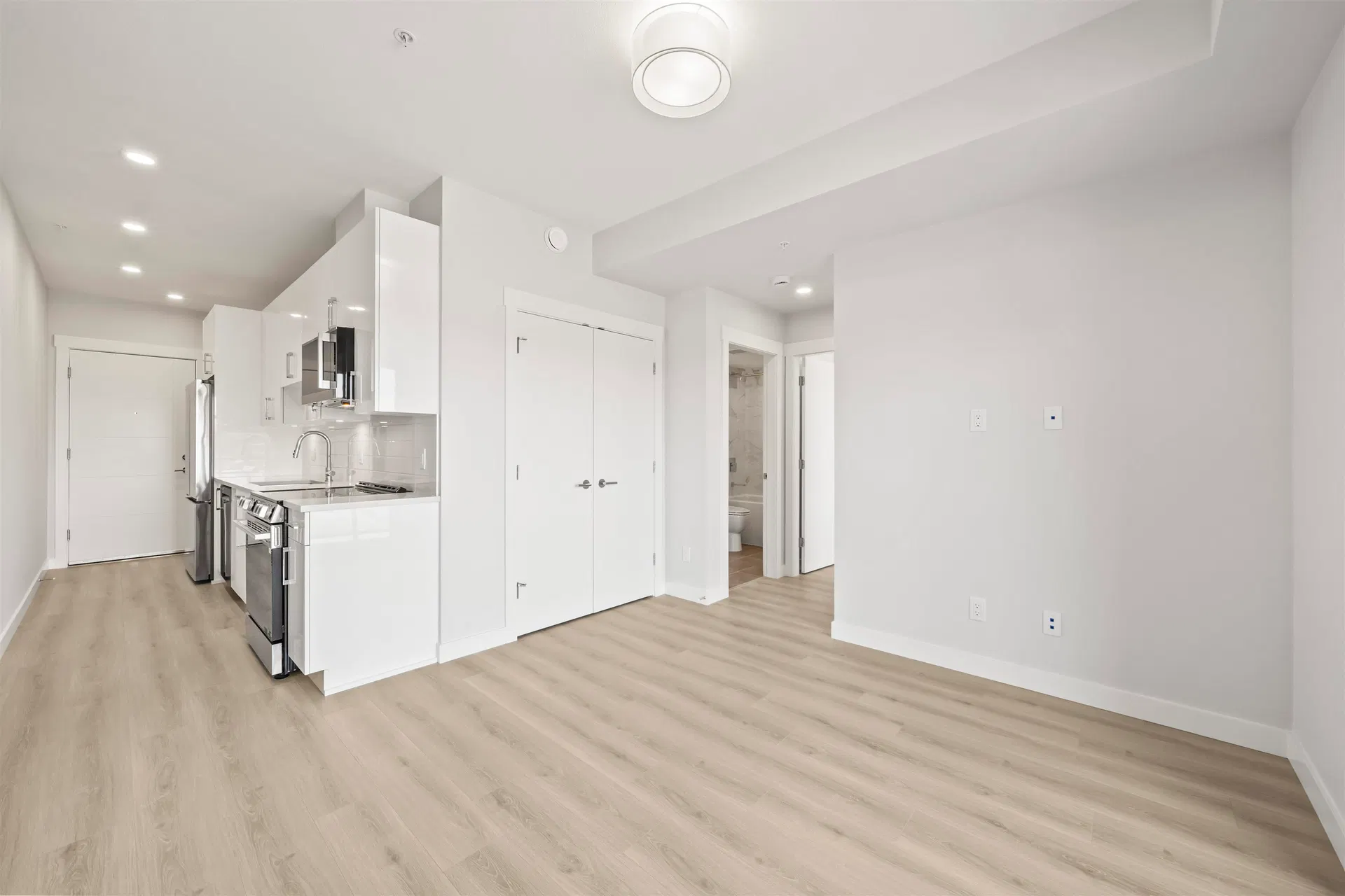 Photo 2 of 18 at #501 – 8423 Cedar Street