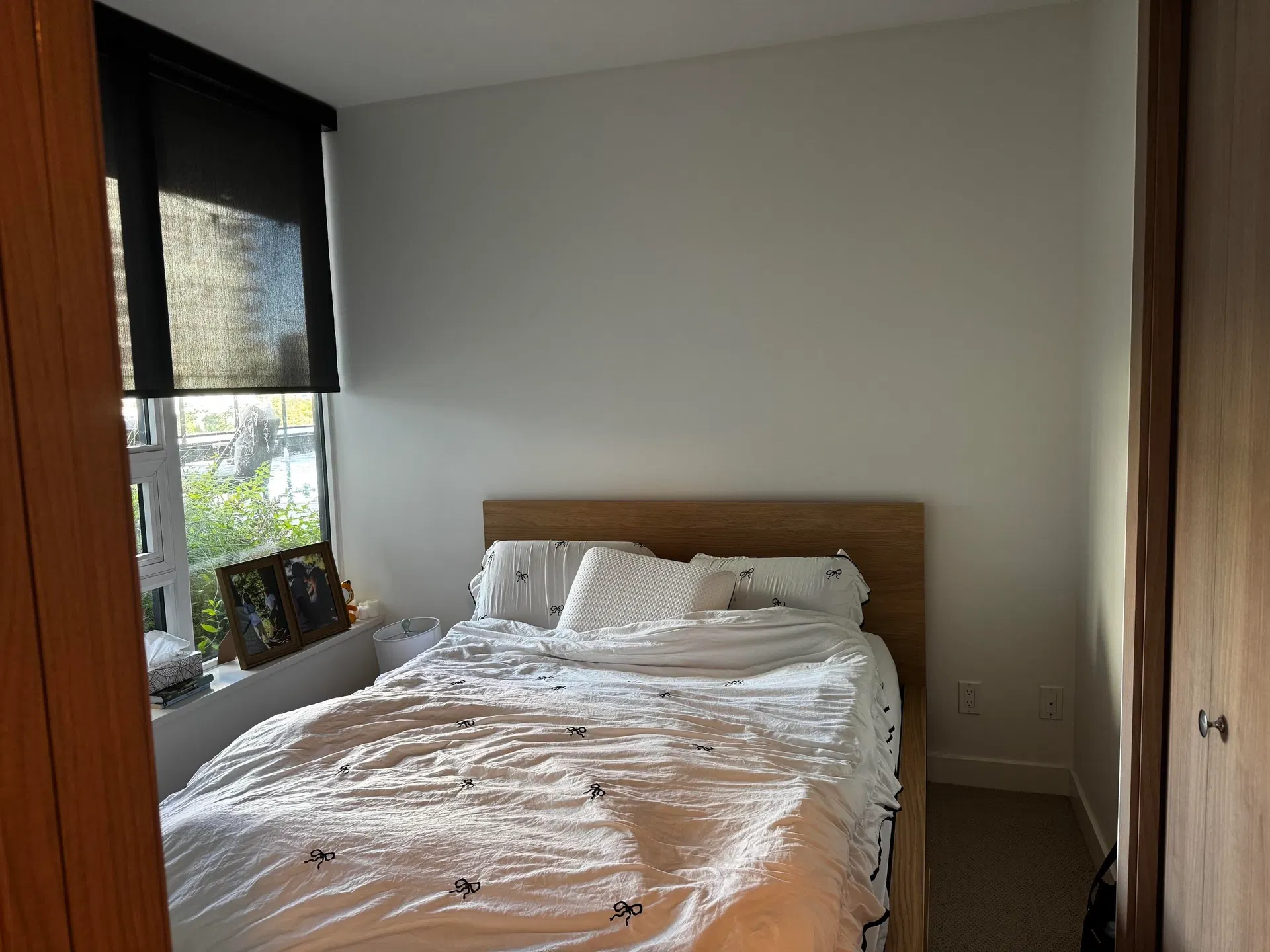 Photo 3 of 8 at #306 – 68 Smithe Street