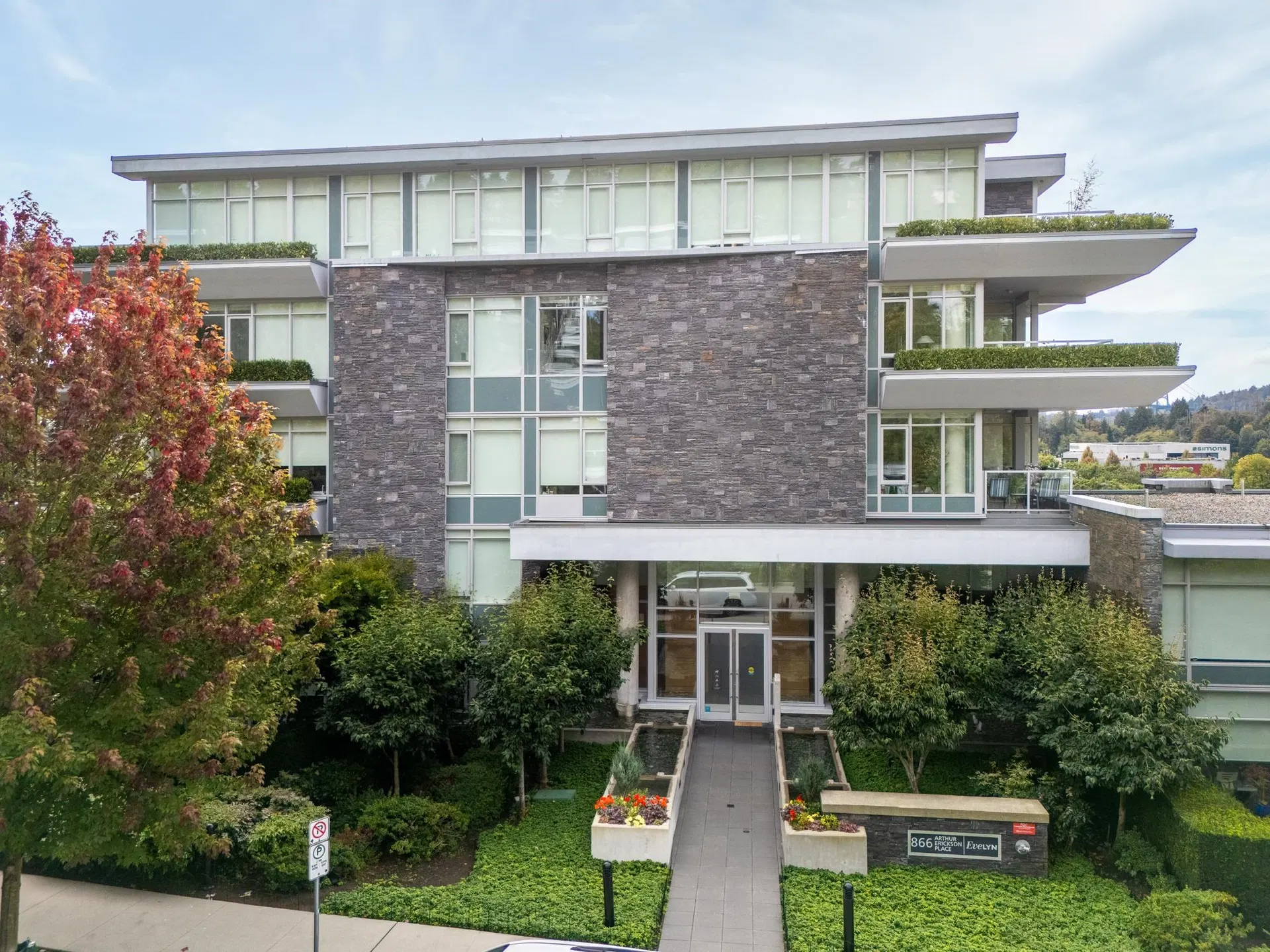 Photo 3 of 40 at #303 – 866 Arthur Erickson Place