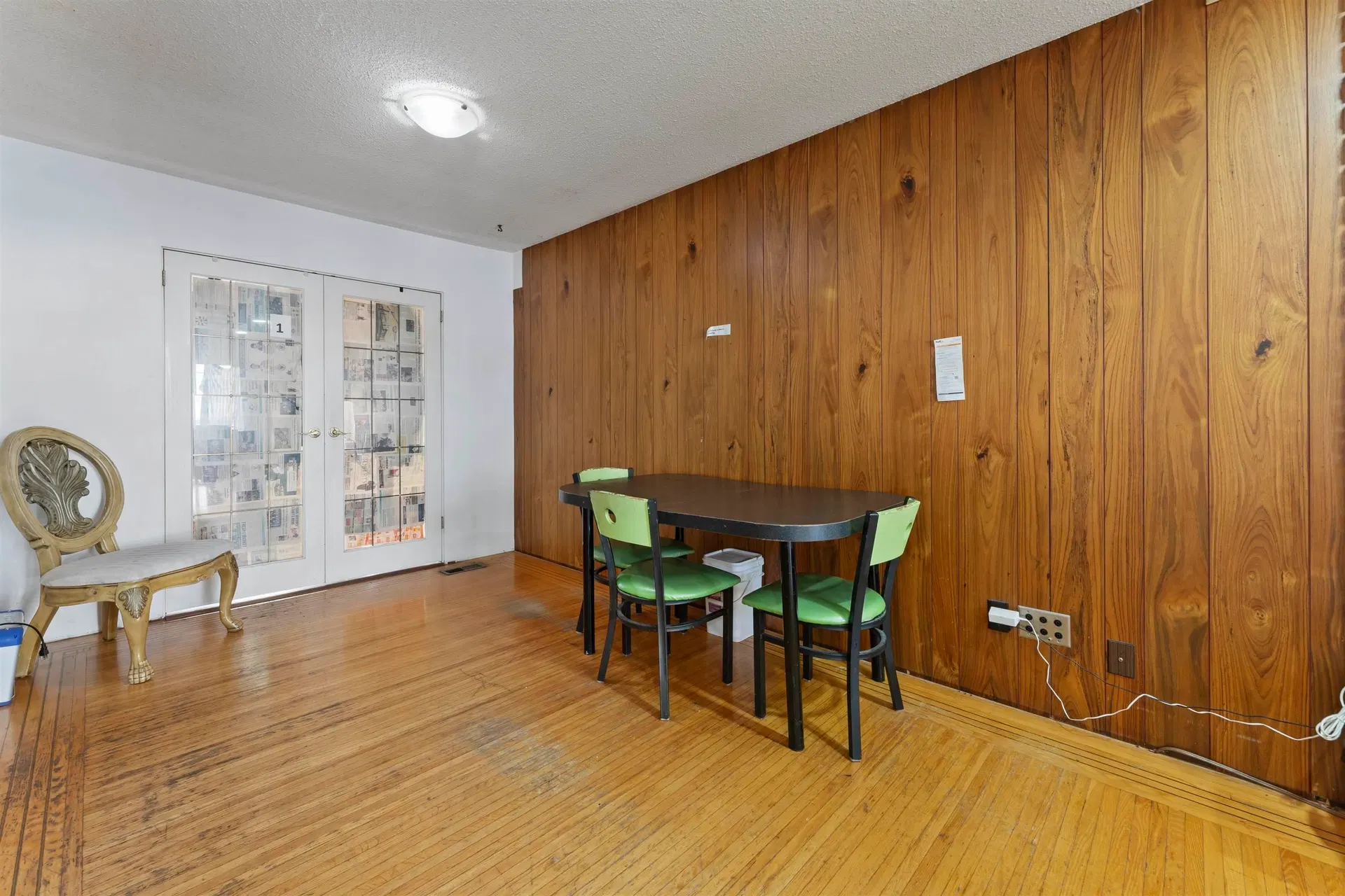 Photo 5 of 25 at 7195 115 Street