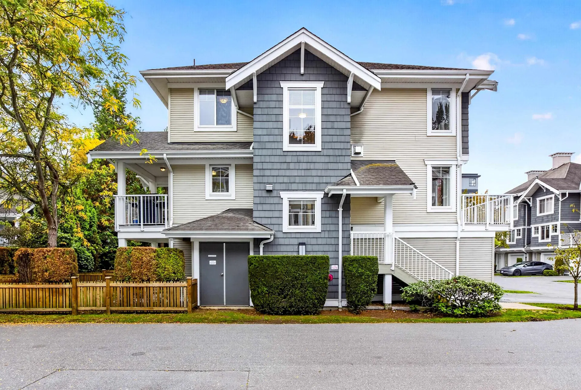 Photo 2 of 40 at #70 – 20760 Duncan Way