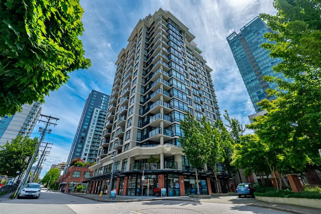 #1107 – 610 Victoria Street