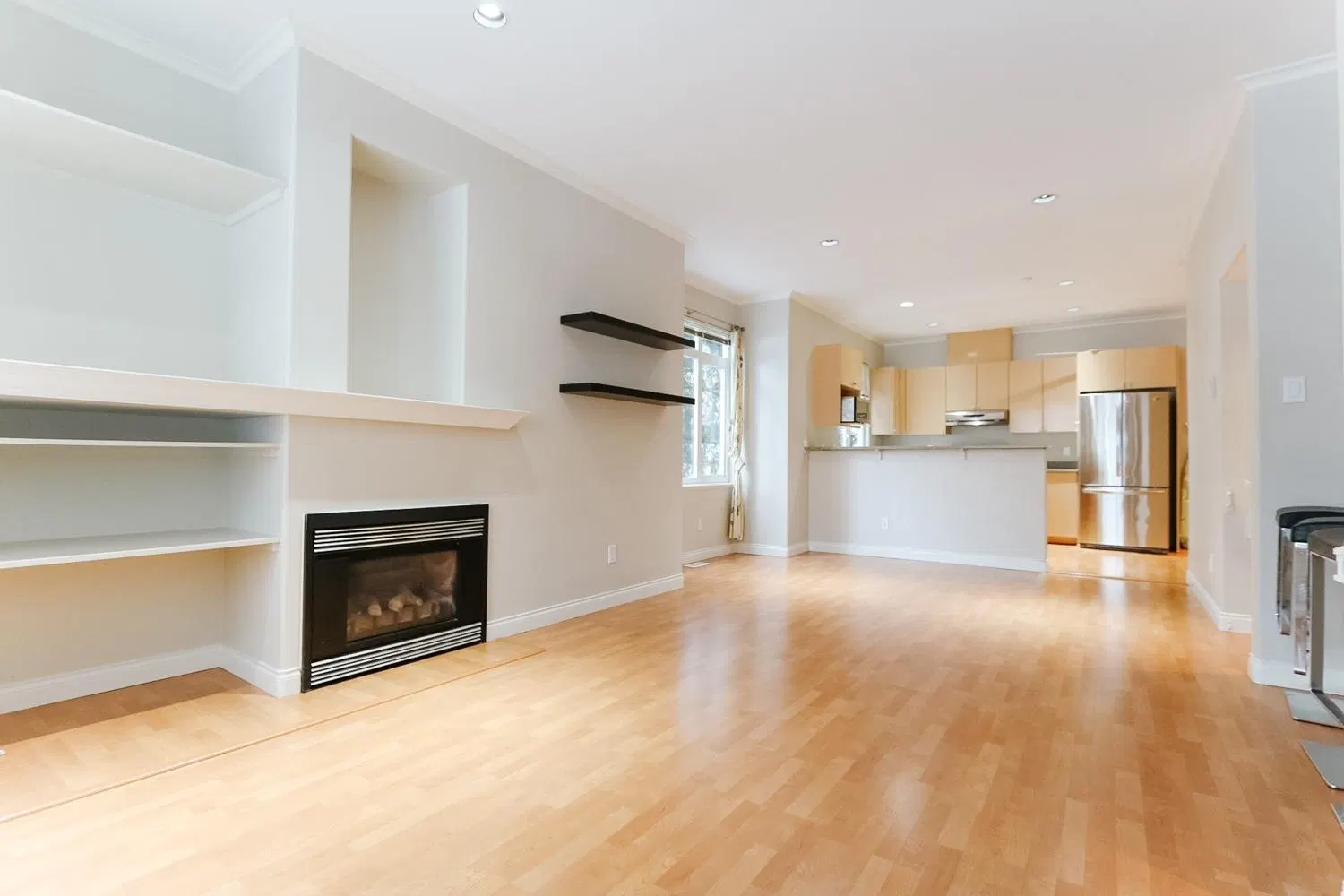 Photo 5 of 21 at Lower Lonsdale
