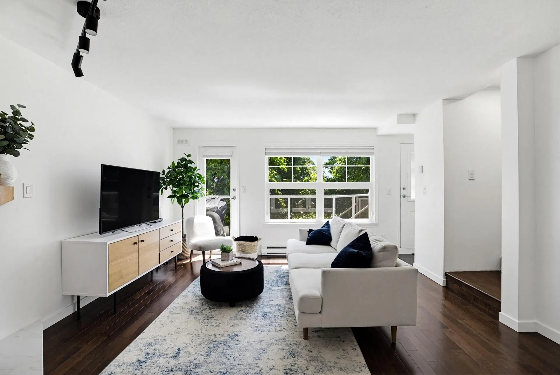 Photo 3 of 35 at #213 – 3787 Pender Street