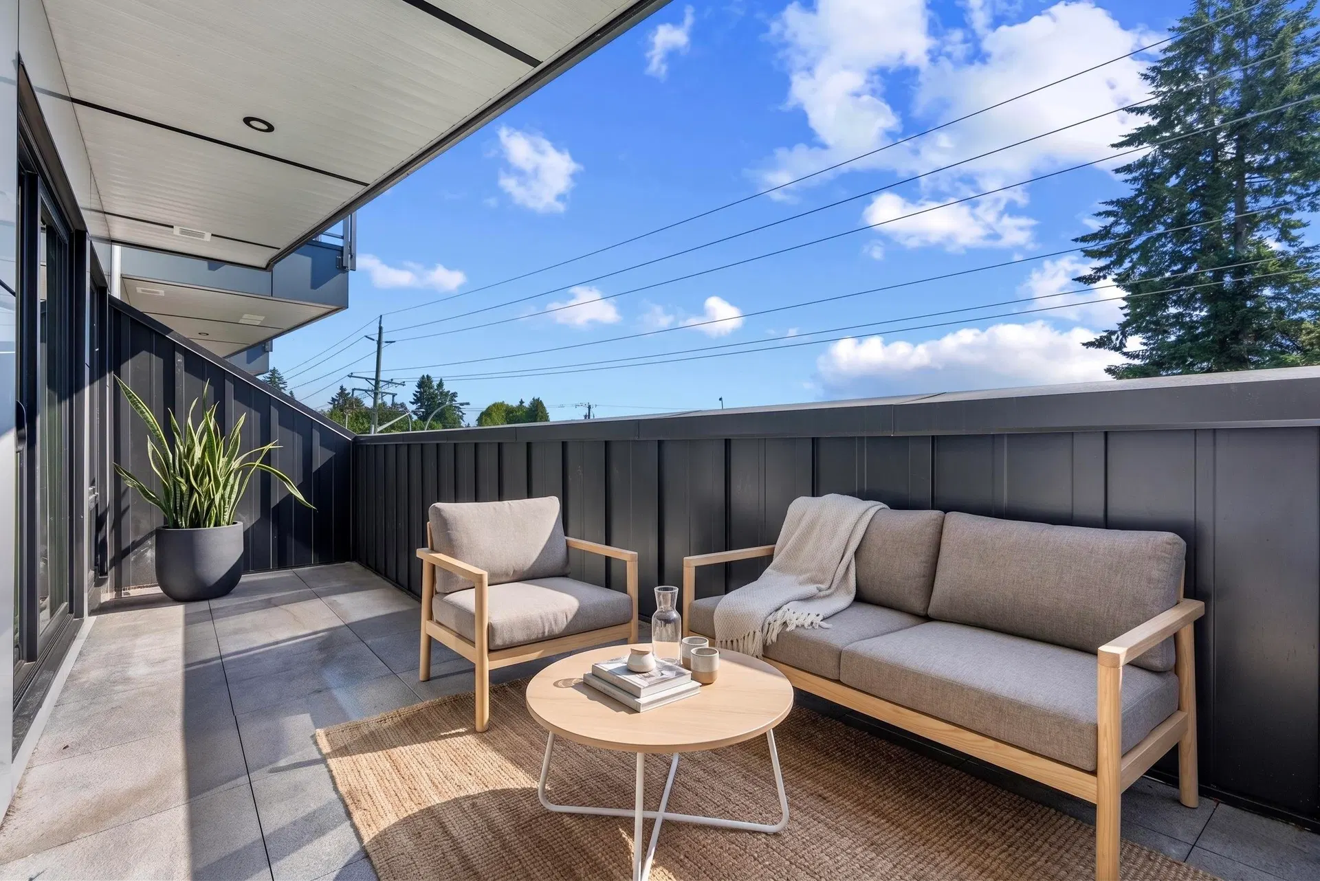 Photo 4 of 33 at #304 – 2233 156 Street