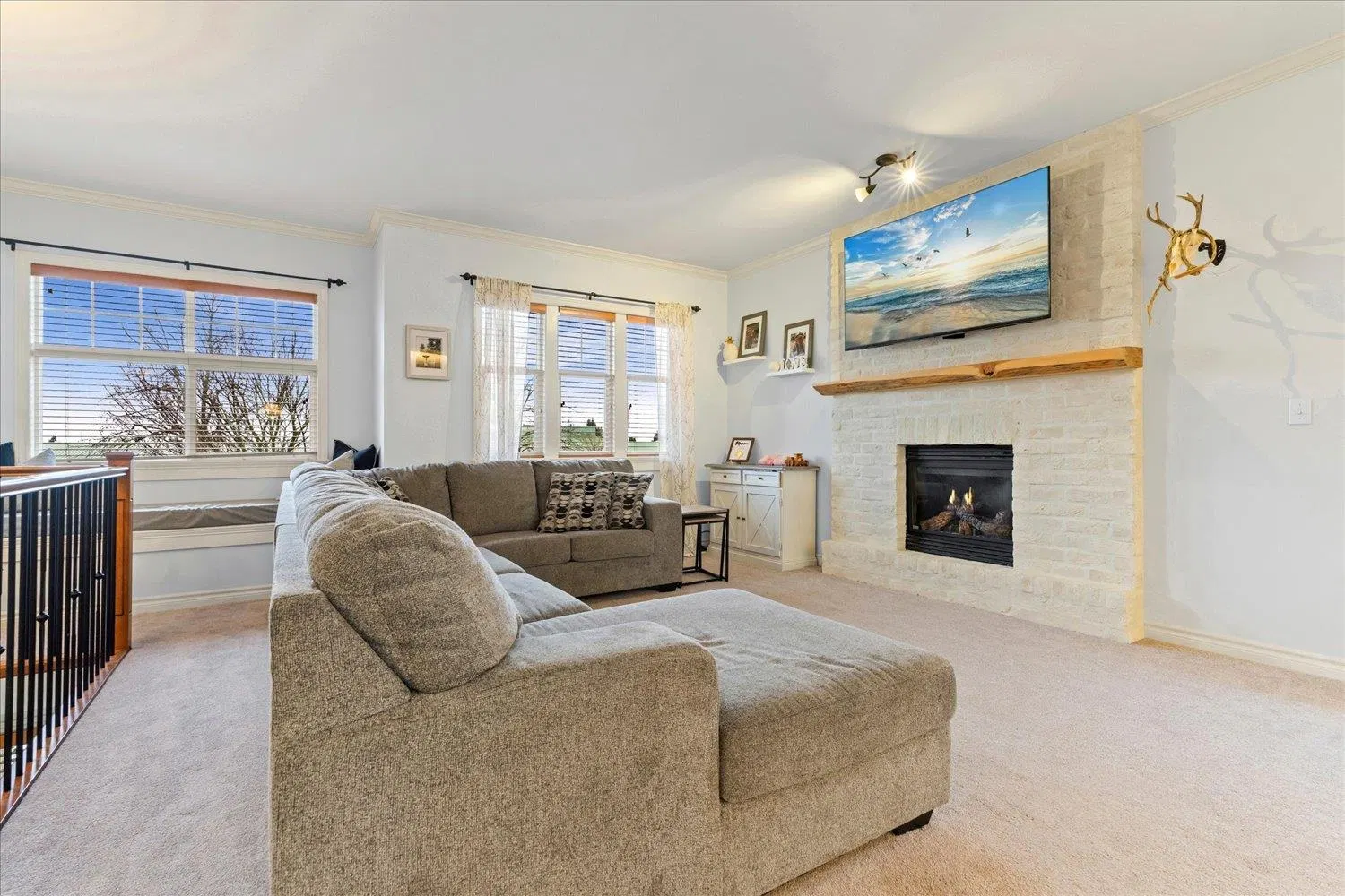 Photo 4 of 40 at 26842 27 Avenue