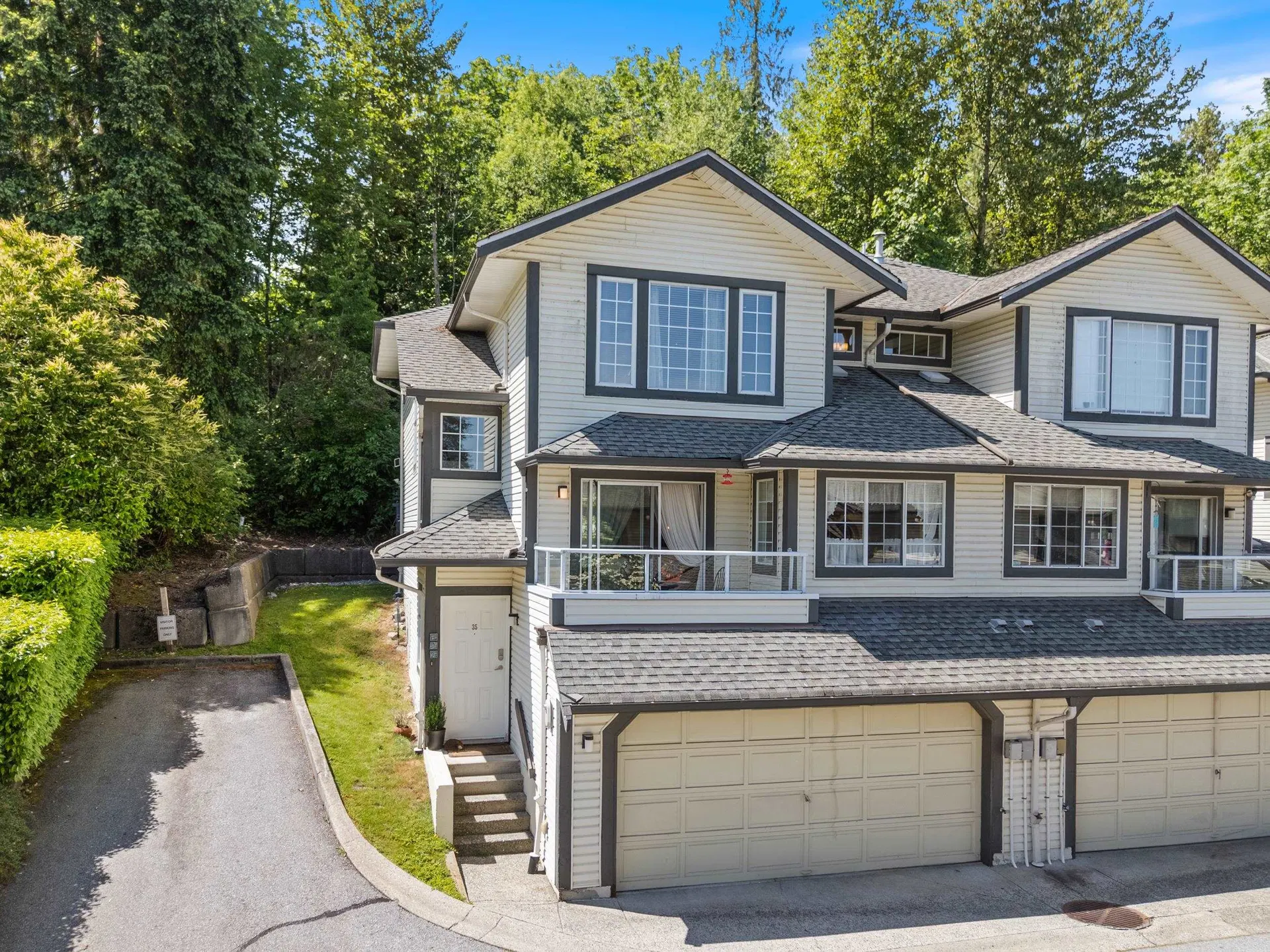 #35 – 2561 Runnel Drive