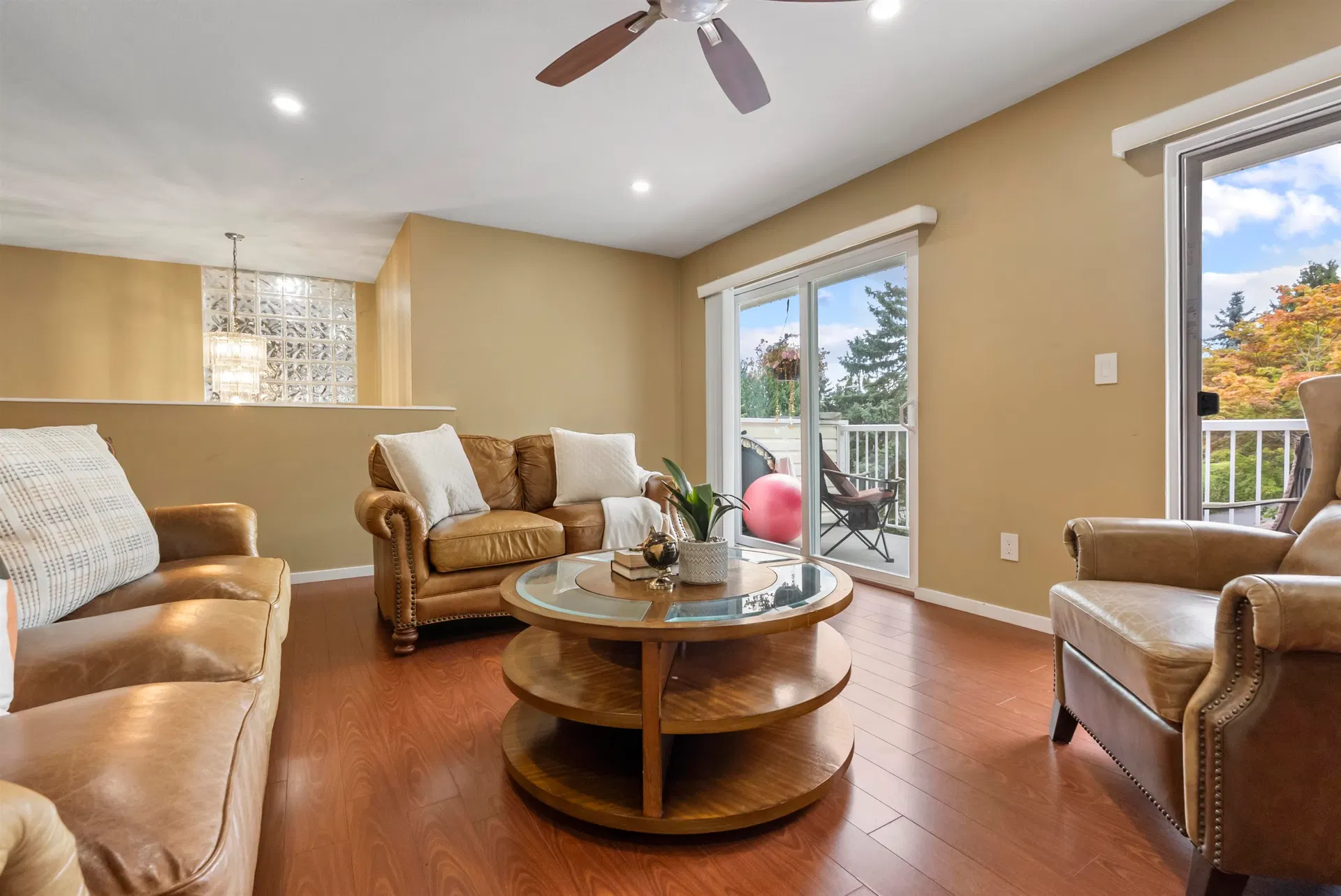 Photo 3 of 40 at #101 – 1180 Falcon Drive