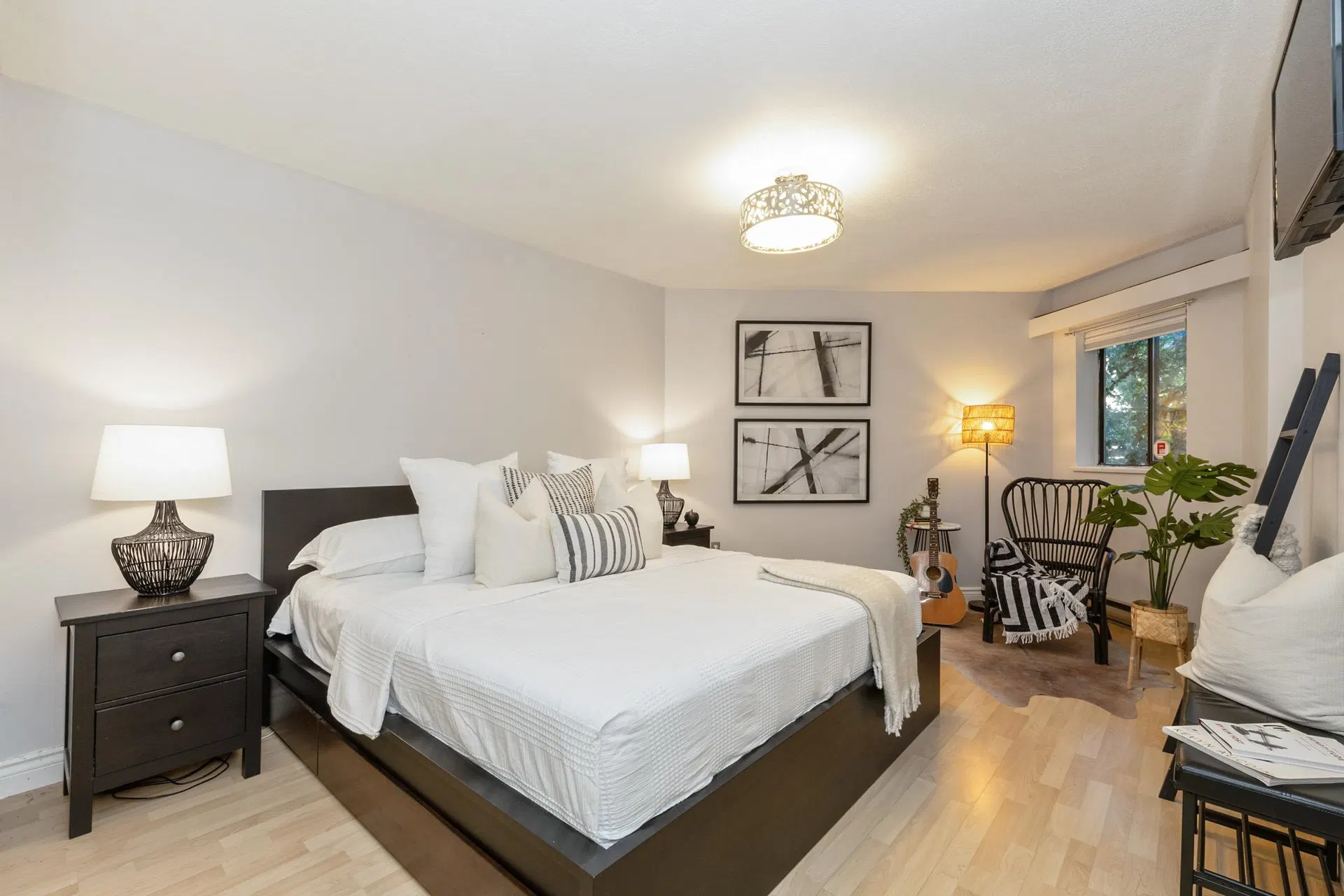Photo 3 of 25 at #112 – 6105 Kingsway