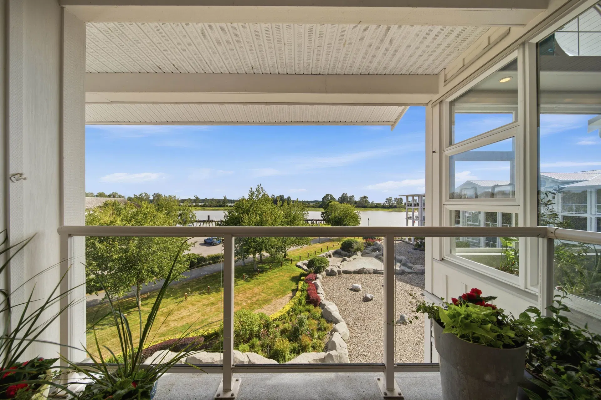 Photo 1 of 34 at #404 – 4600 Westwater Drive