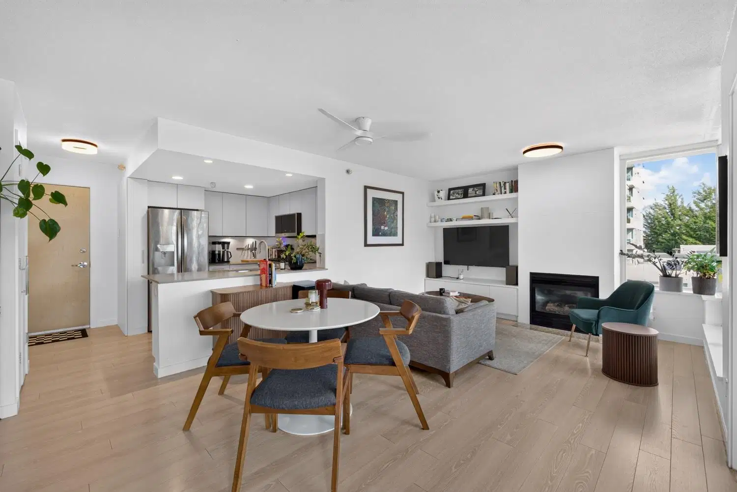 #502 – 120 Milross Avenue