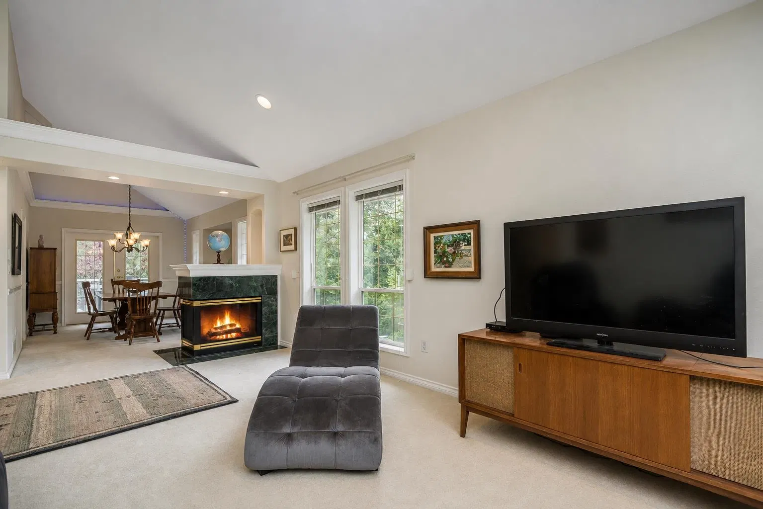 Photo 5 of 39 at 35846 Graystone Drive
