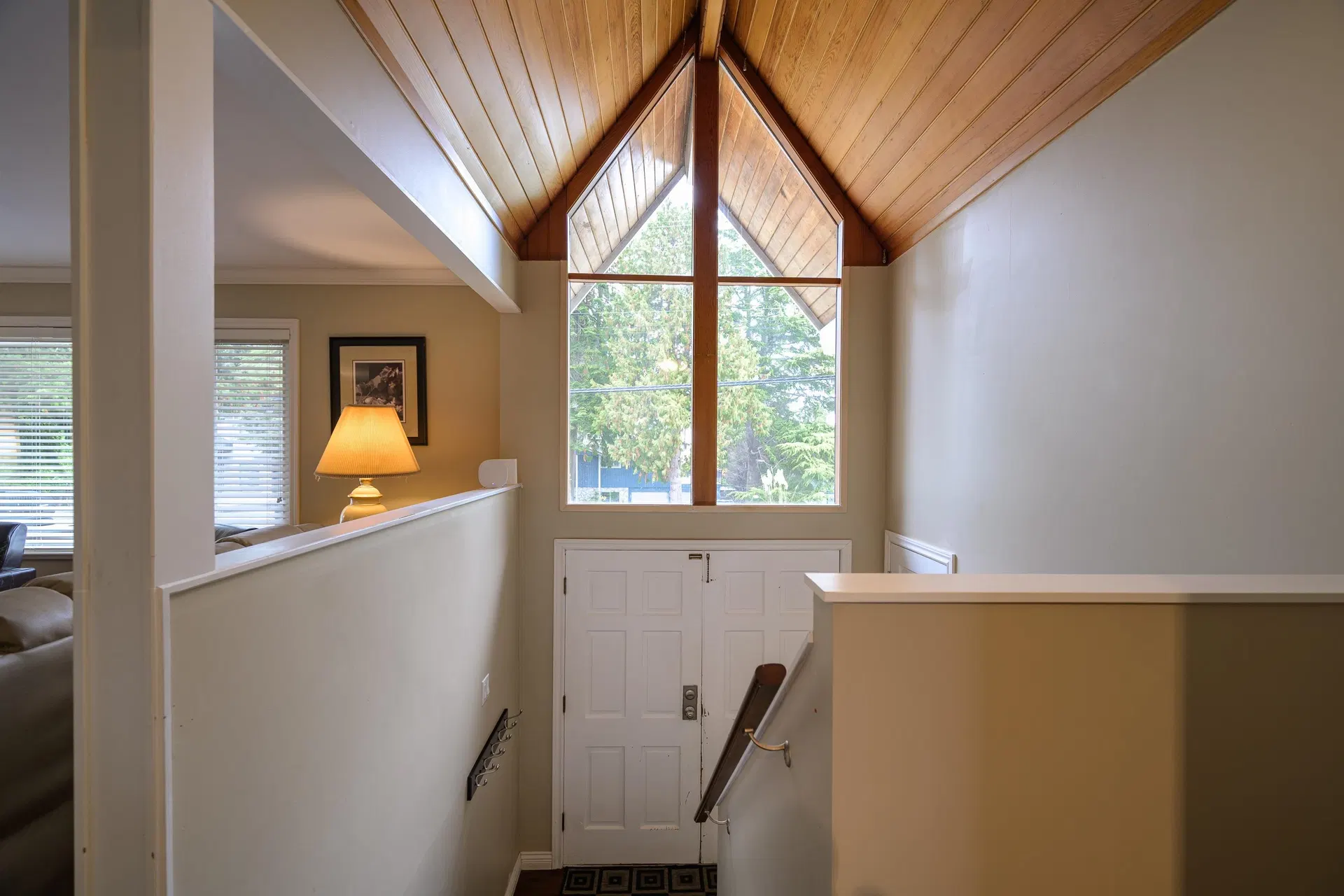 Photo 5 of 40 at 5378 4th Avenue