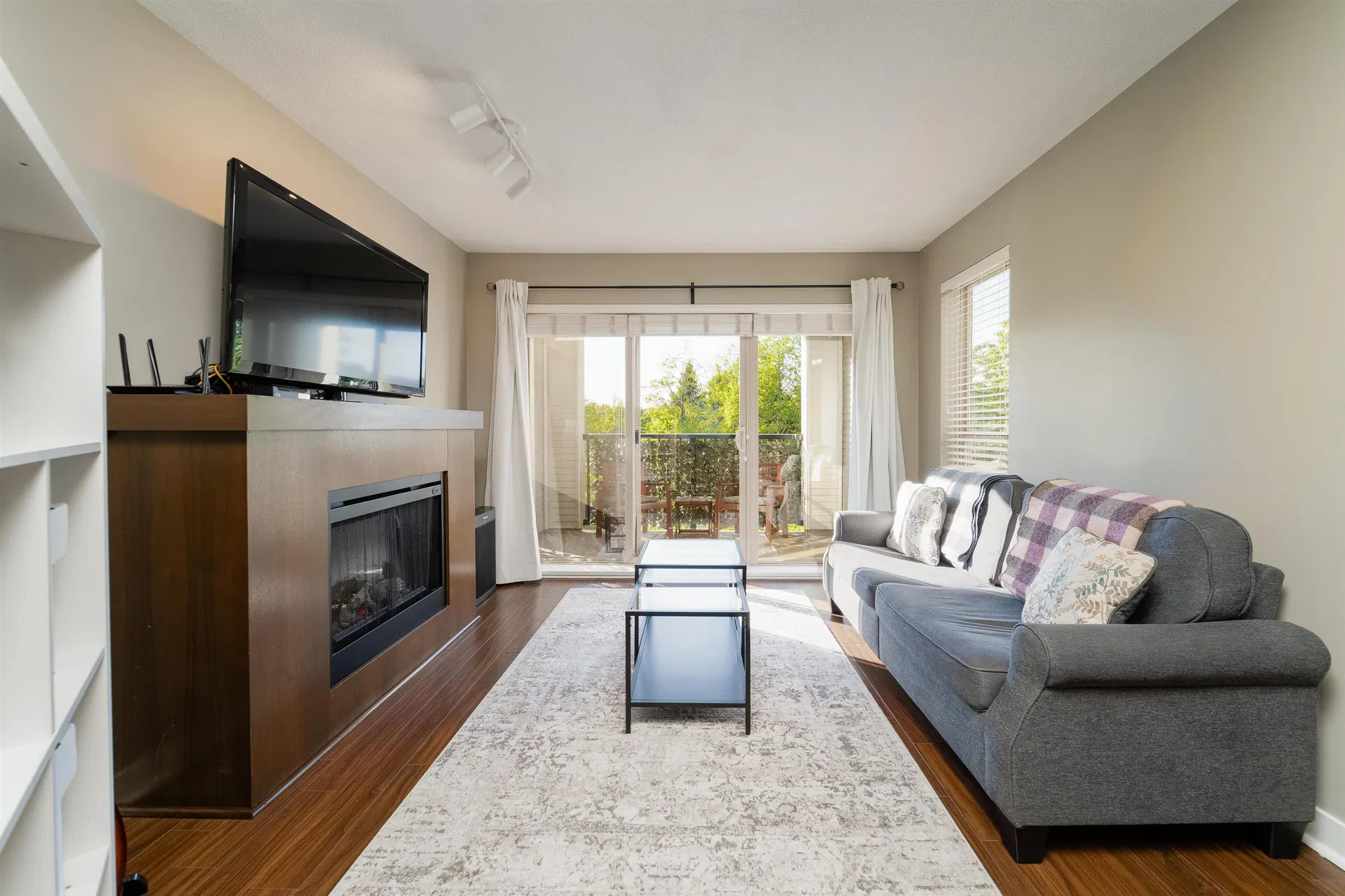 Photo 4 of 30 at D207 – 8929 202 Street