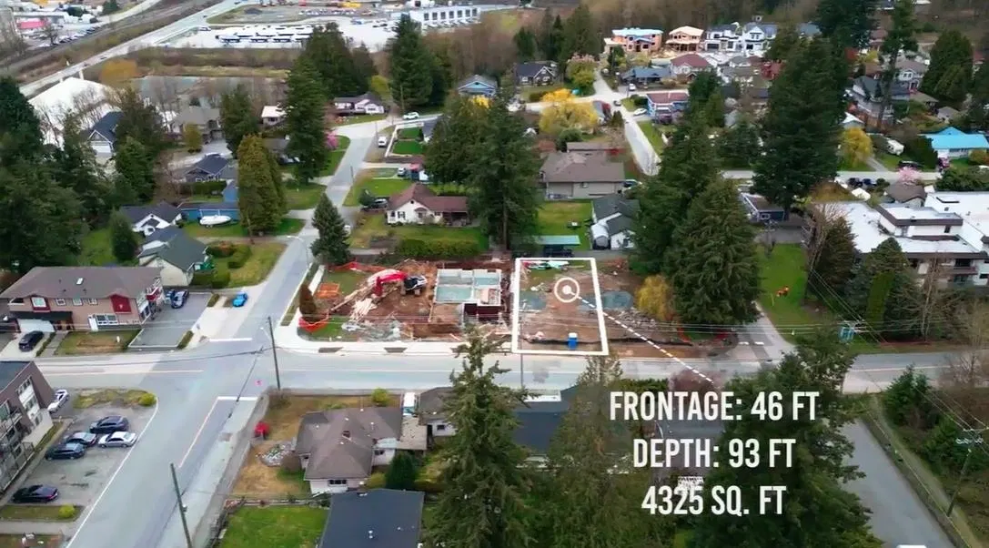 Photo 3 of 7 at 33987 Walnut Avenue