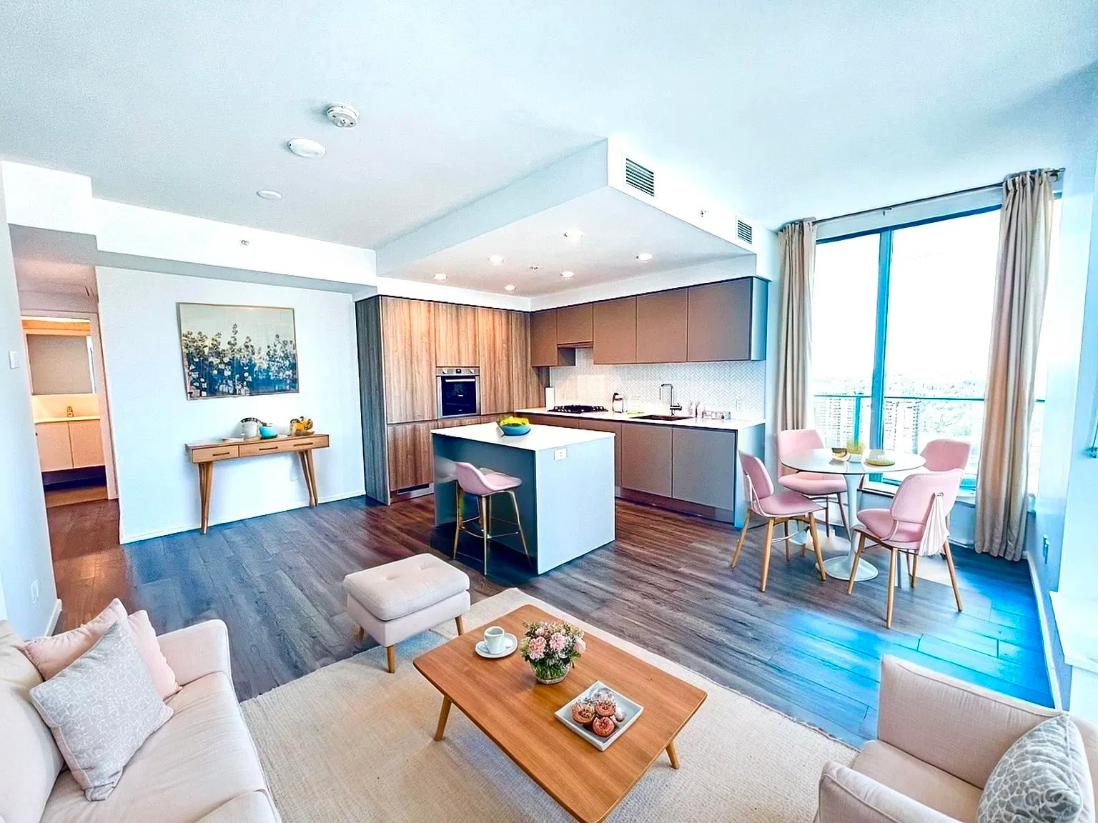 Photo 1 of 11 at #2510 – 3833 Evergreen Place