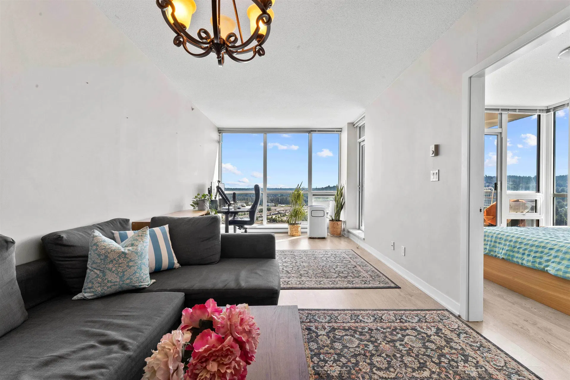 Photo 5 of 22 at #2506 – 2975 Atlantic Avenue