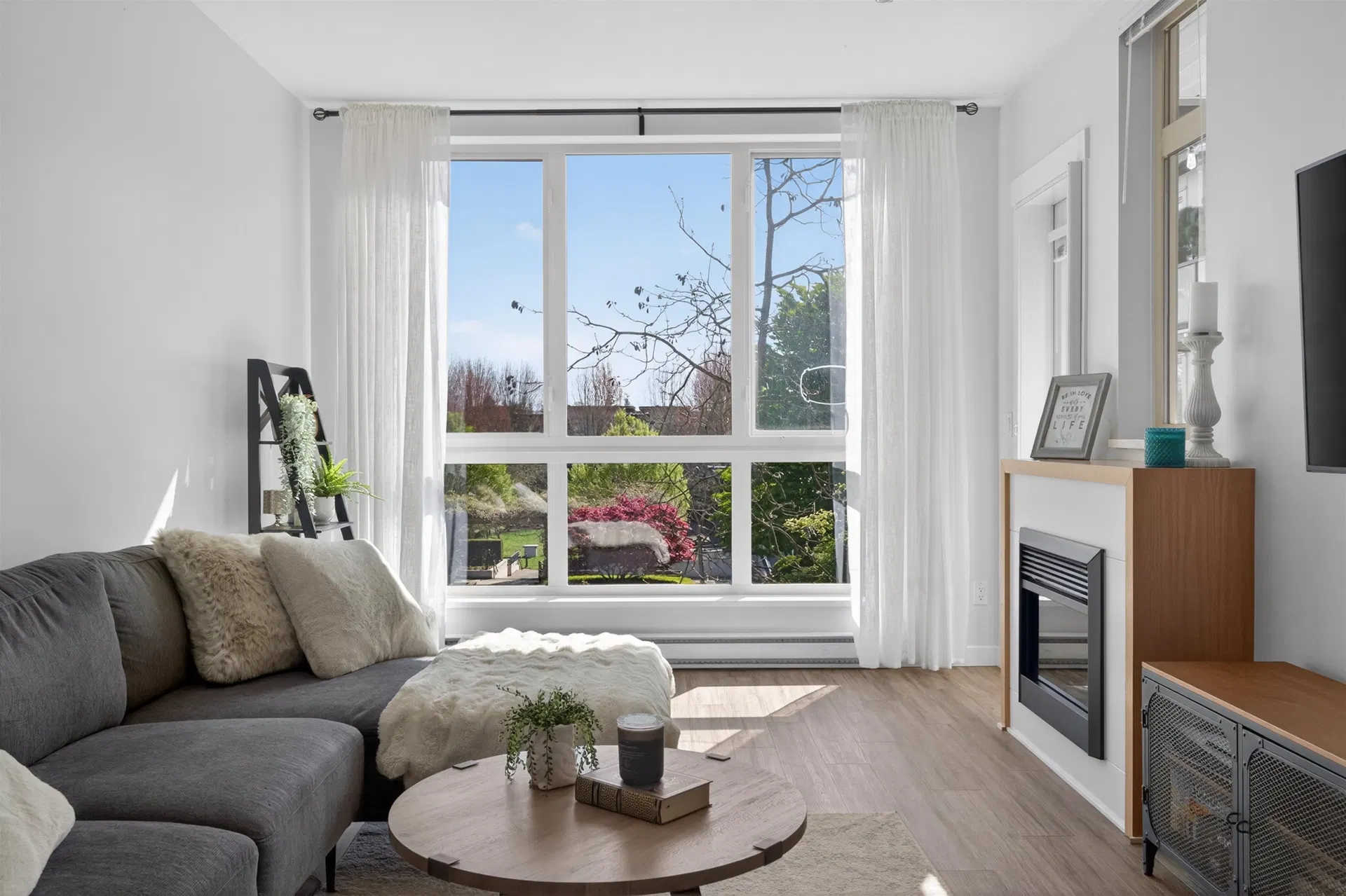 Photo 3 of 31 at #329 – 15918 26 Avenue