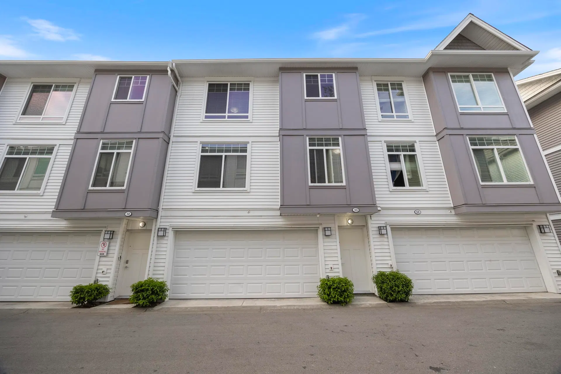 Photo 1 of 40 at #53 – 11267 133 Street
