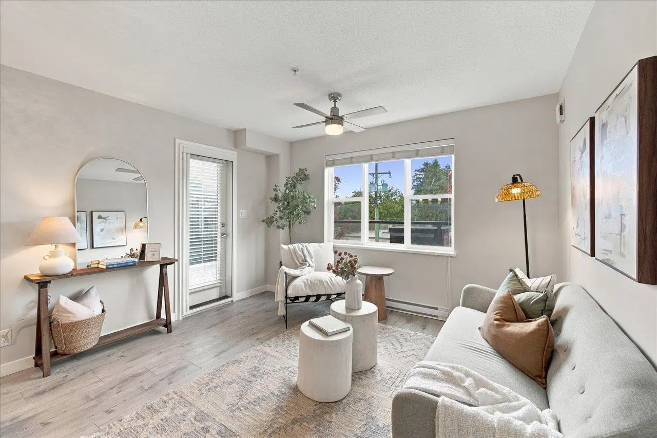 Photo 2 of 29 at #206 – 7908 15th Avenue