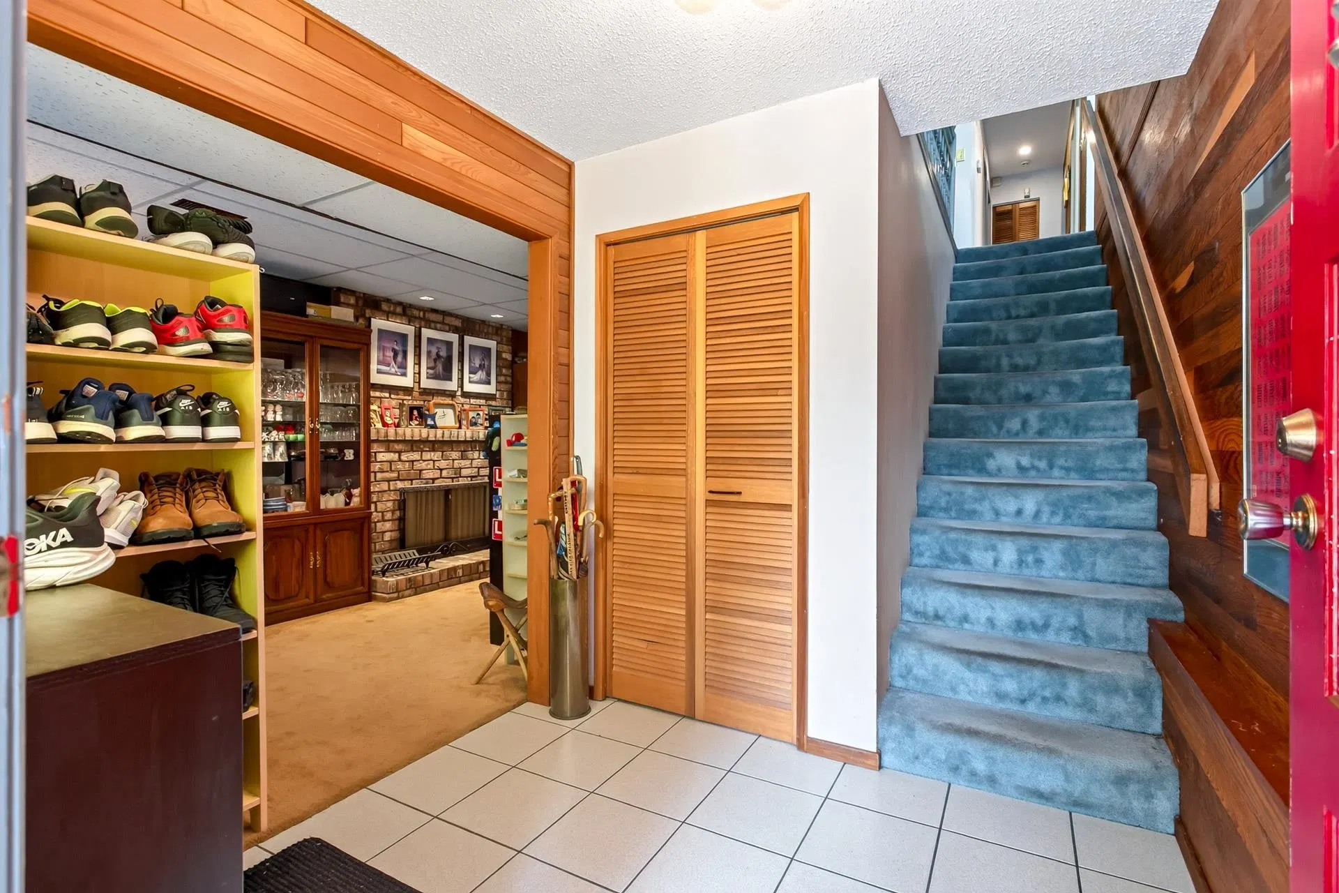 Photo 4 of 39 at 6610 Toderick Street