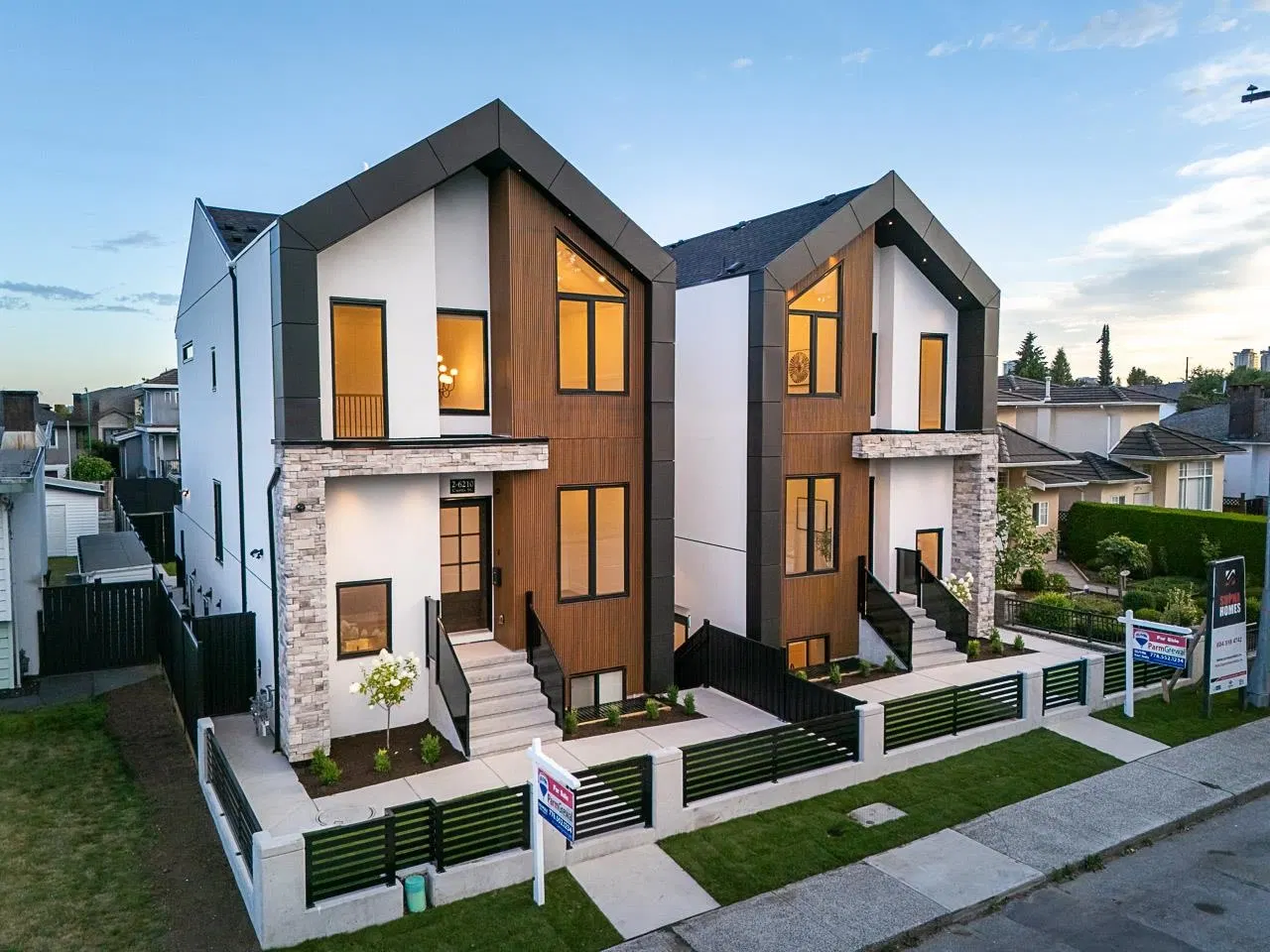 Photo 1 of 40 at #1 – 6210 Curtis Street