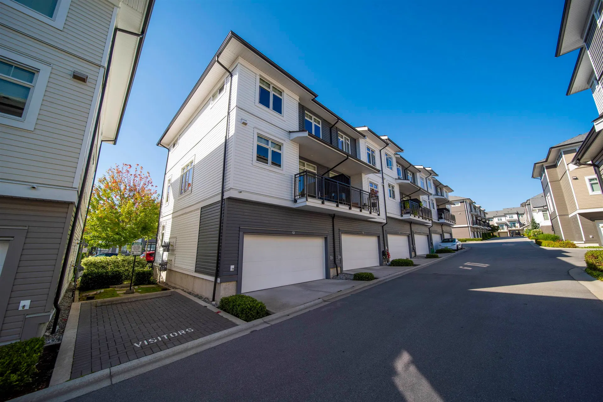 Photo 5 of 40 at #13 – 2070 Oak Meadows Drive