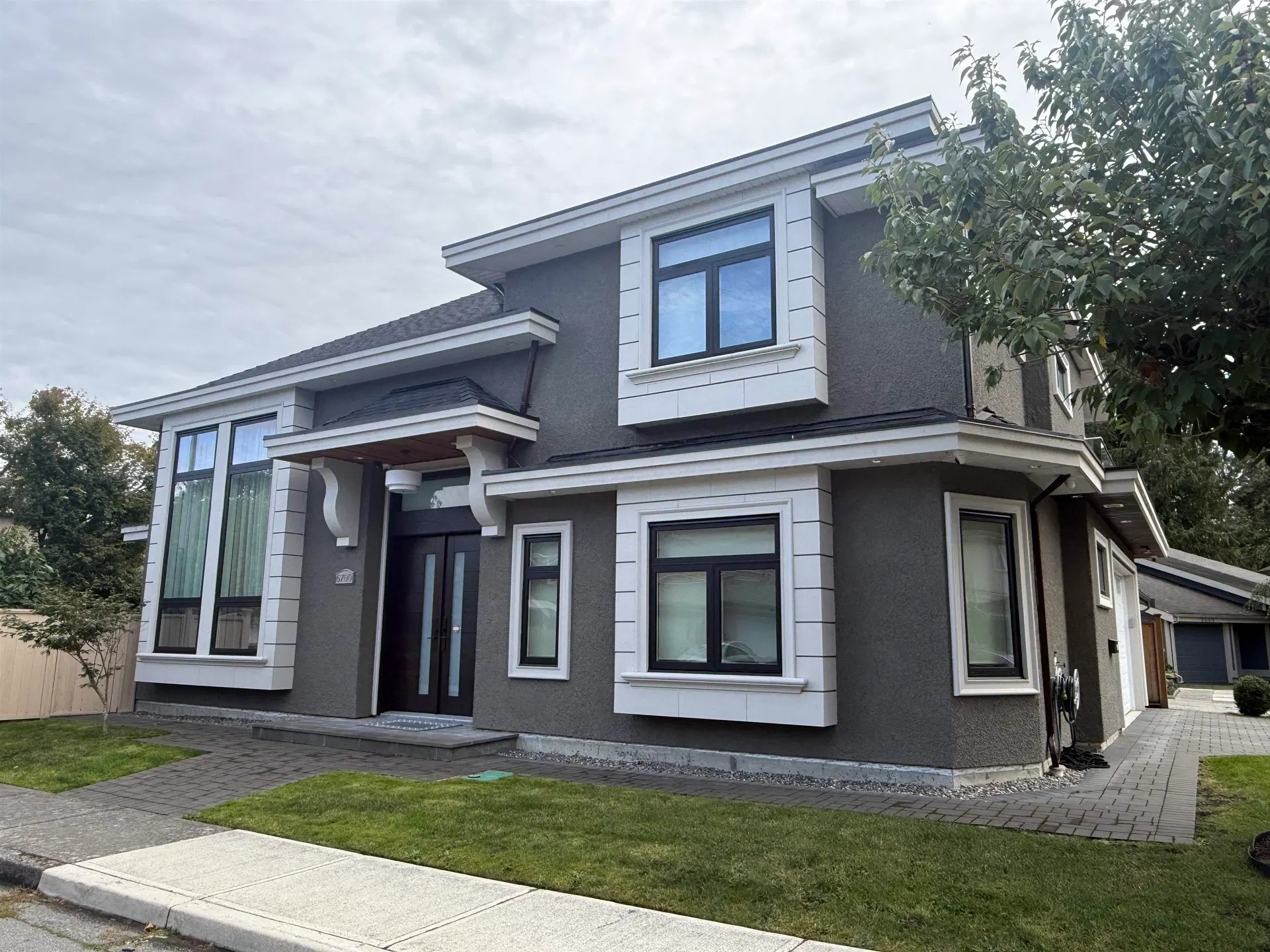 Photo 2 of 38 at 6700 Shawnigan Place