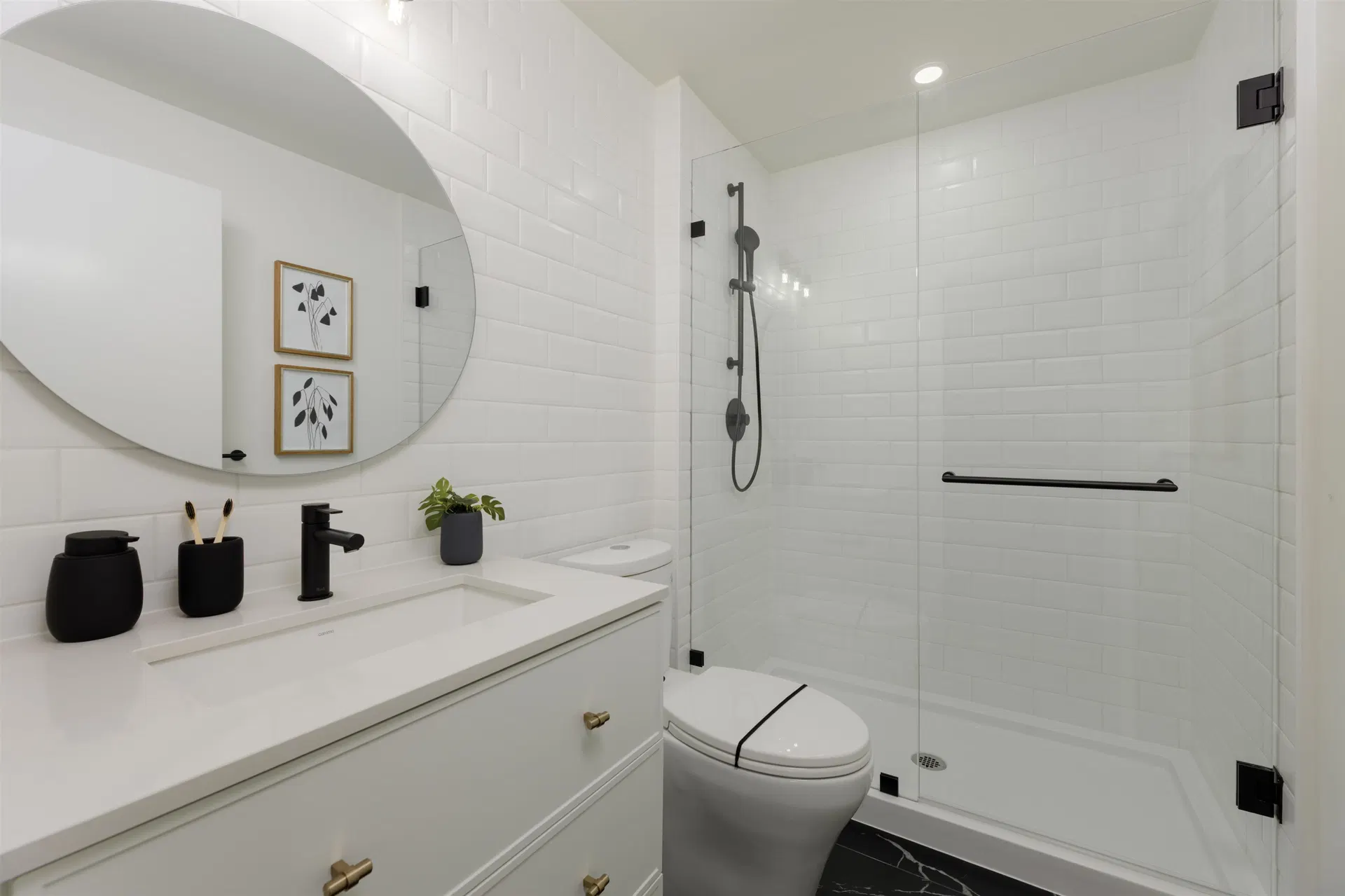 Photo 5 of 17 at #401 – 209 Mcbay Lane