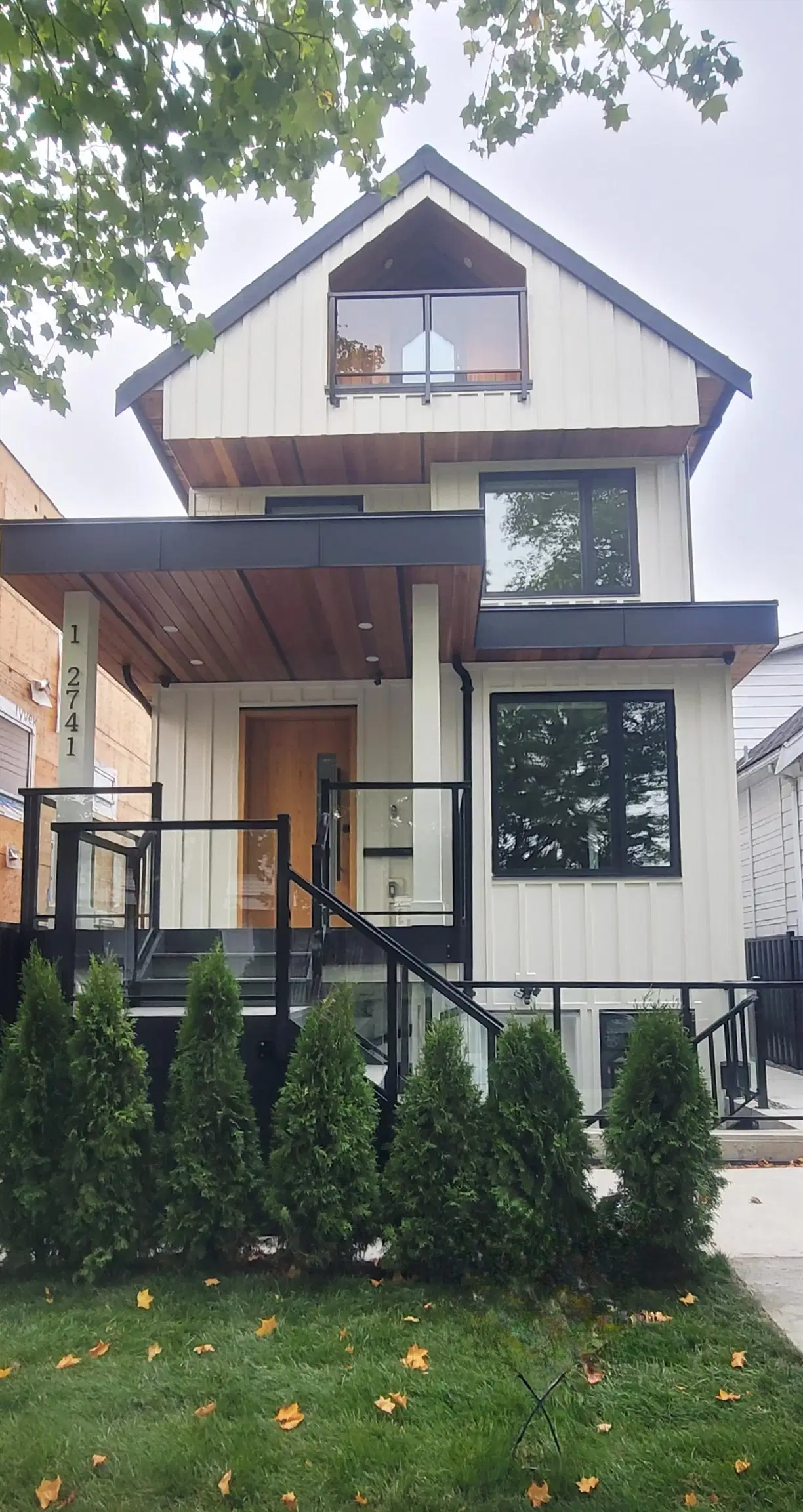 #2 – 2741 Grant Street