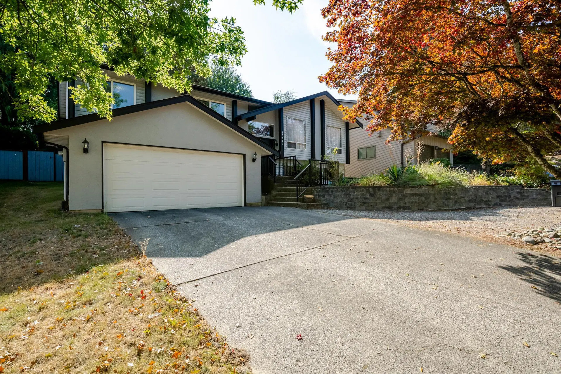 Photo 3 of 40 at 33010 Caithness Place