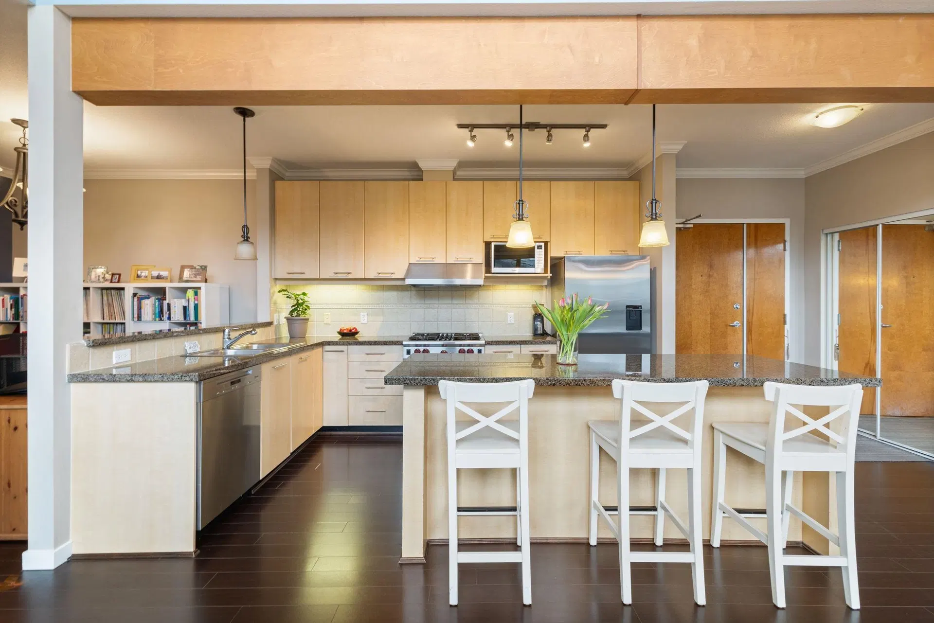Photo 5 of 31 at #514 – 560 Raven Woods Drive