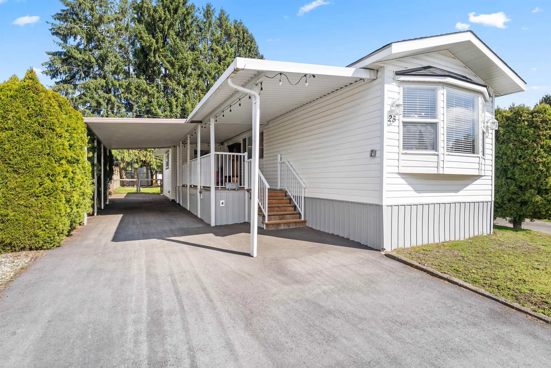 #23 – 31313 Livingstone Avenue
