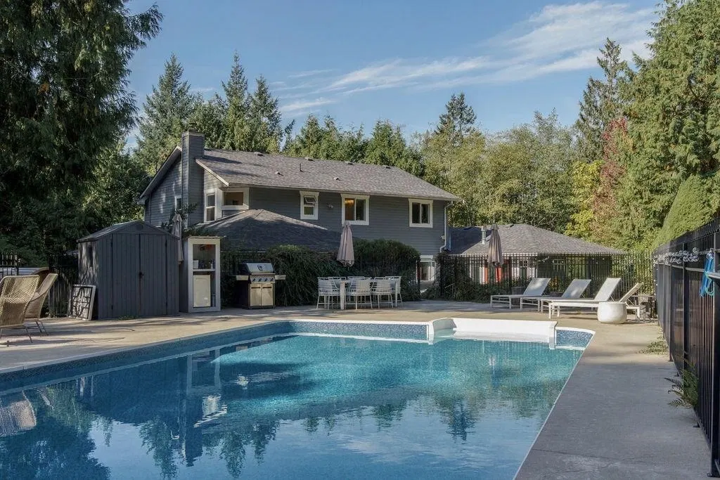2442 Grant Road