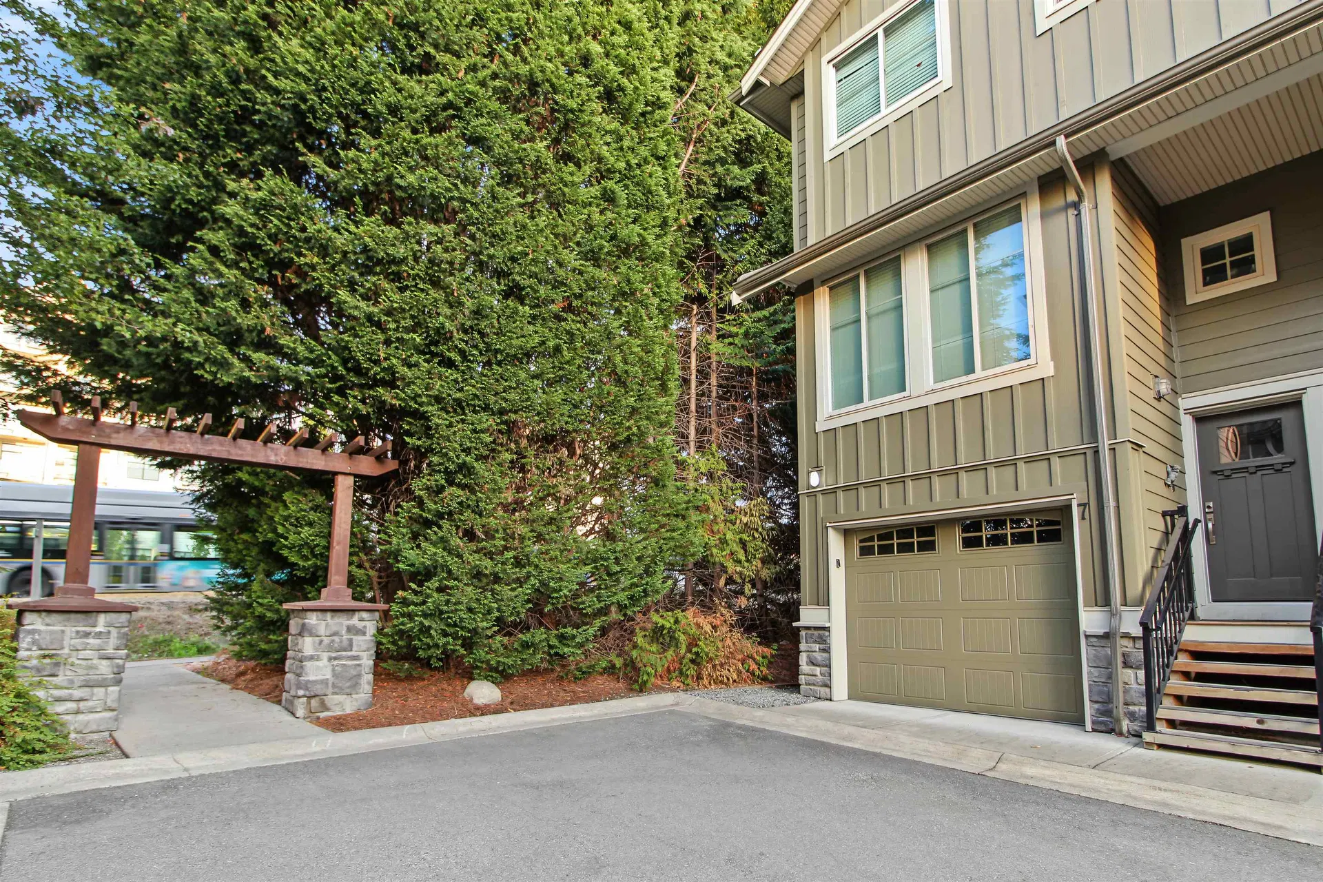 Photo 3 of 28 at #7 – 3266 147 Street