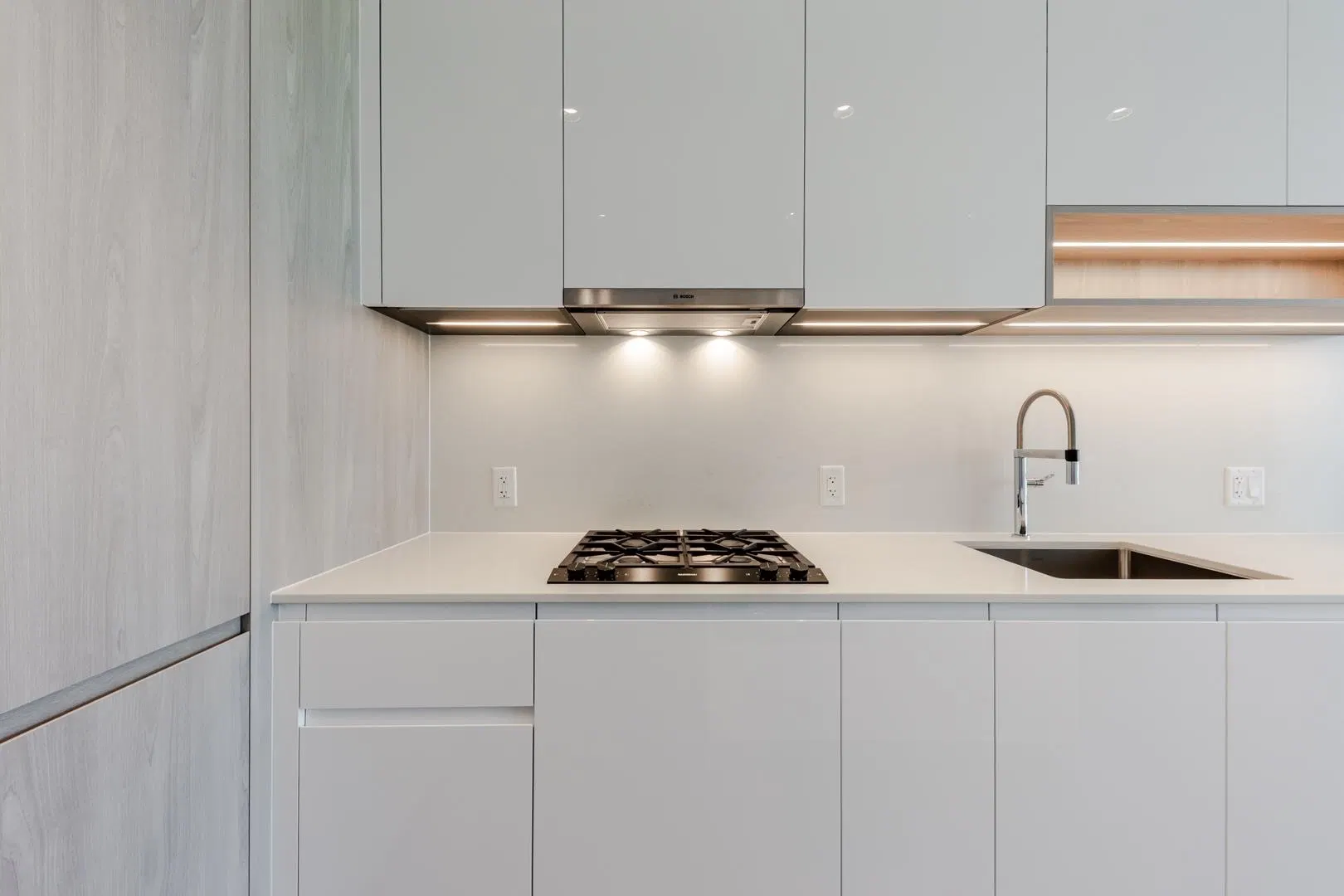 Photo 5 of 40 at #728 – 6300 Minoru Boulevard