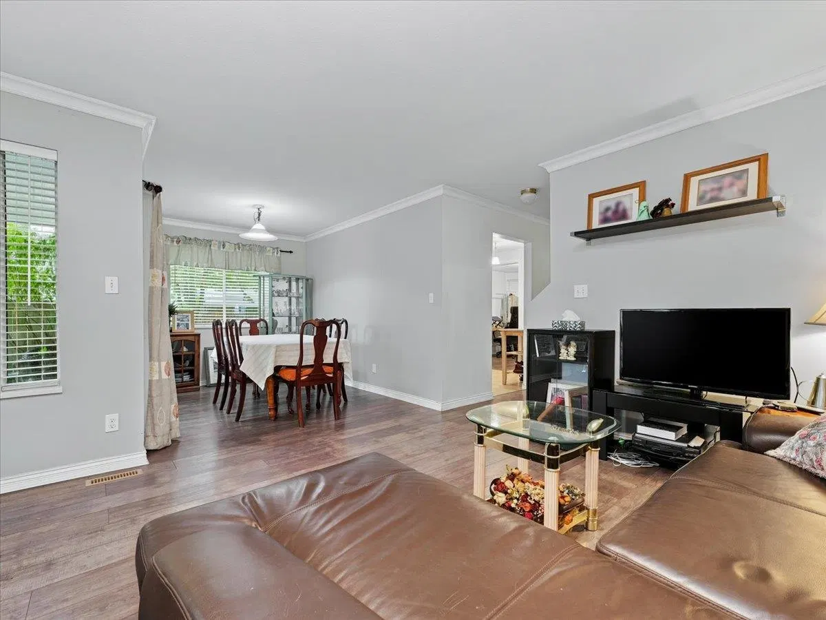 Photo 5 of 24 at #14 – 9926 151 Street