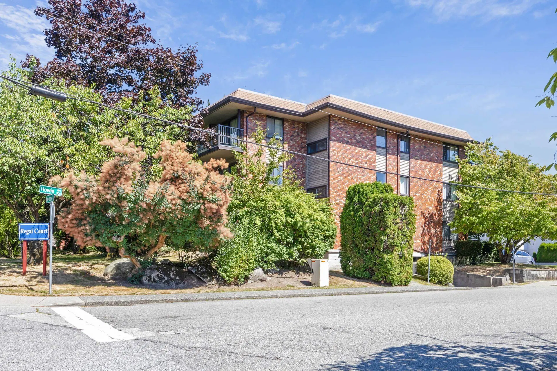 Photo 1 of 16 at #301 – 535 Blue Mountain Street