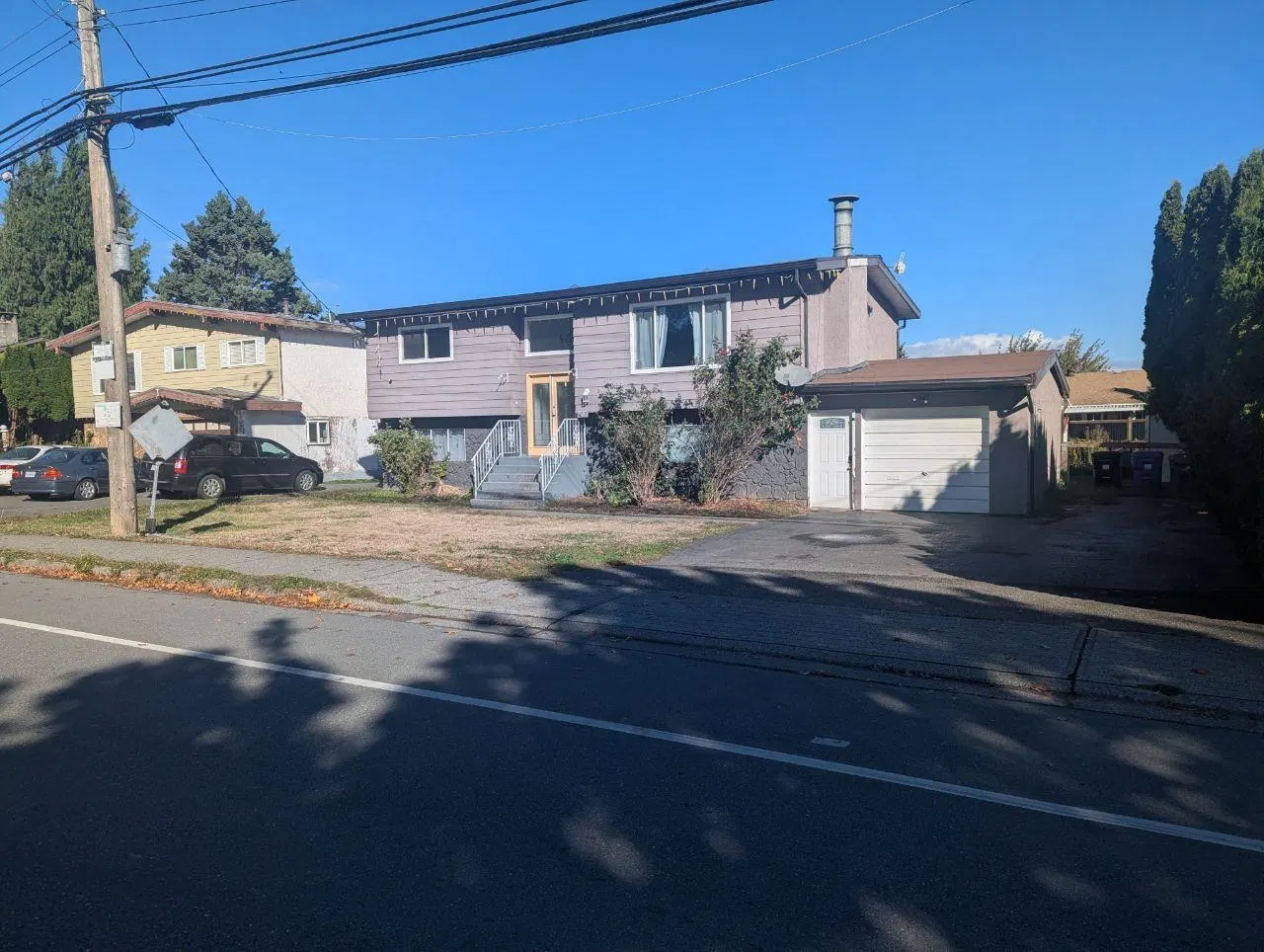 Photo 1 of 25 at 45575 South Sumas Road