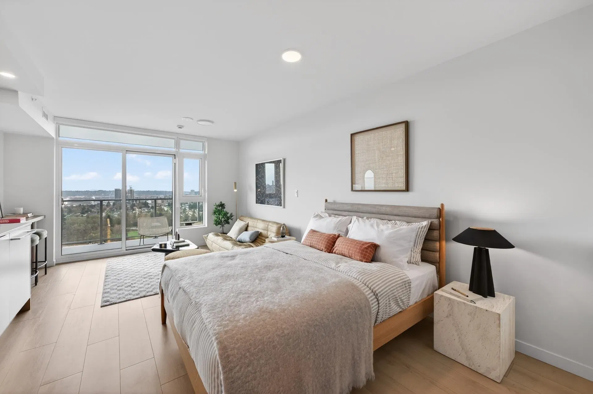 Photo 2 of 13 at #1509 – 311 Alderson Avenue