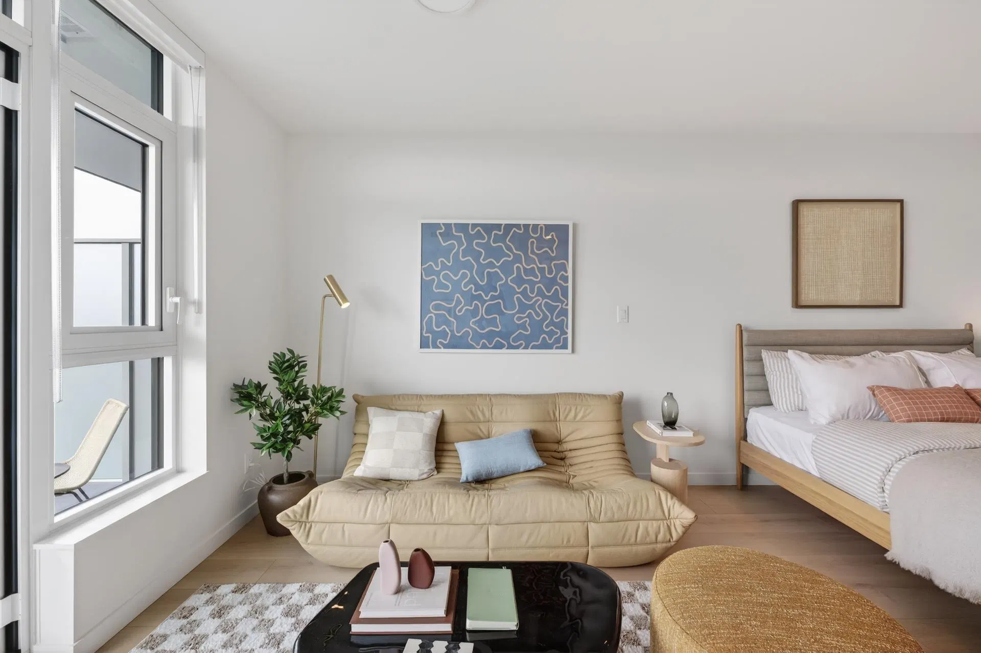 Photo 4 of 13 at #1509 – 311 Alderson Avenue