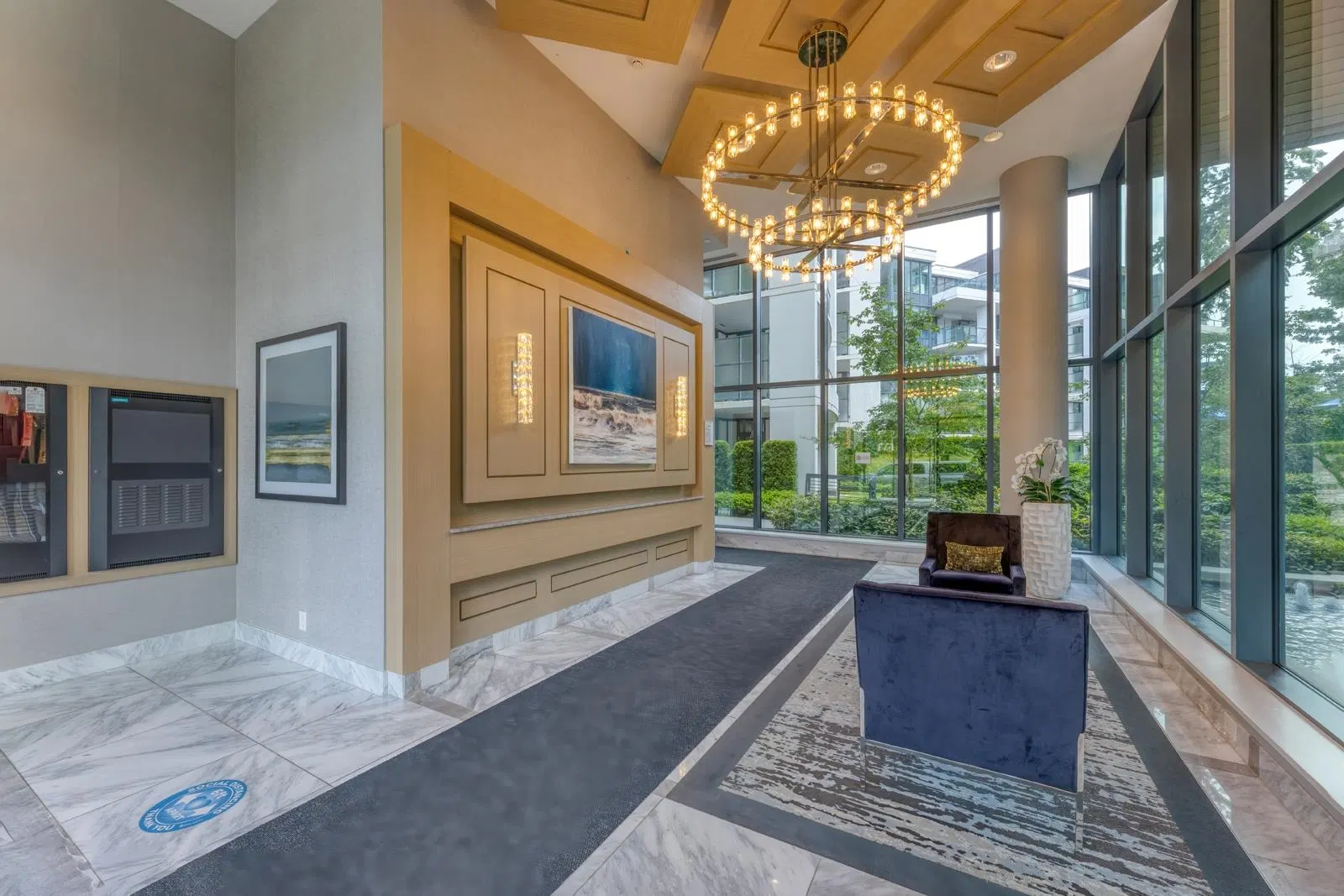 Photo 3 of 34 at #308 – 3533 Ross Drive