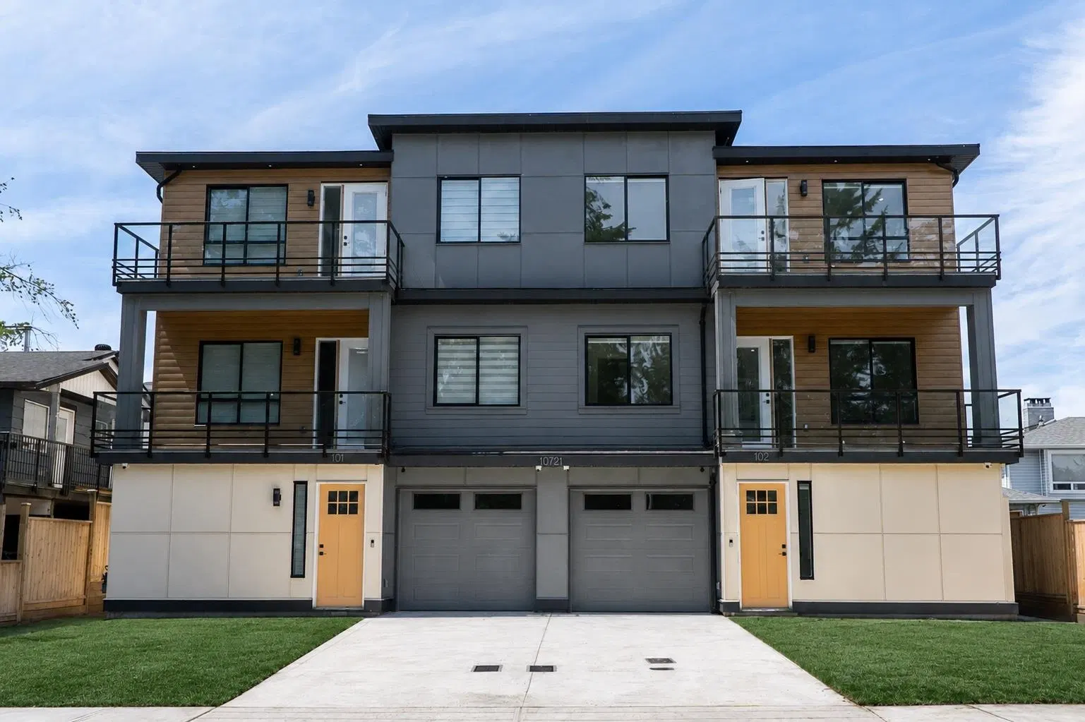 Photo 1 of 32 at #102 – 10721 157 Street
